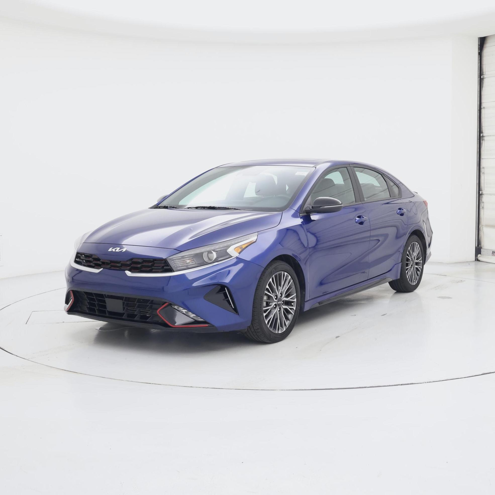 Thumbnail: 2024 Kia Forte - 4