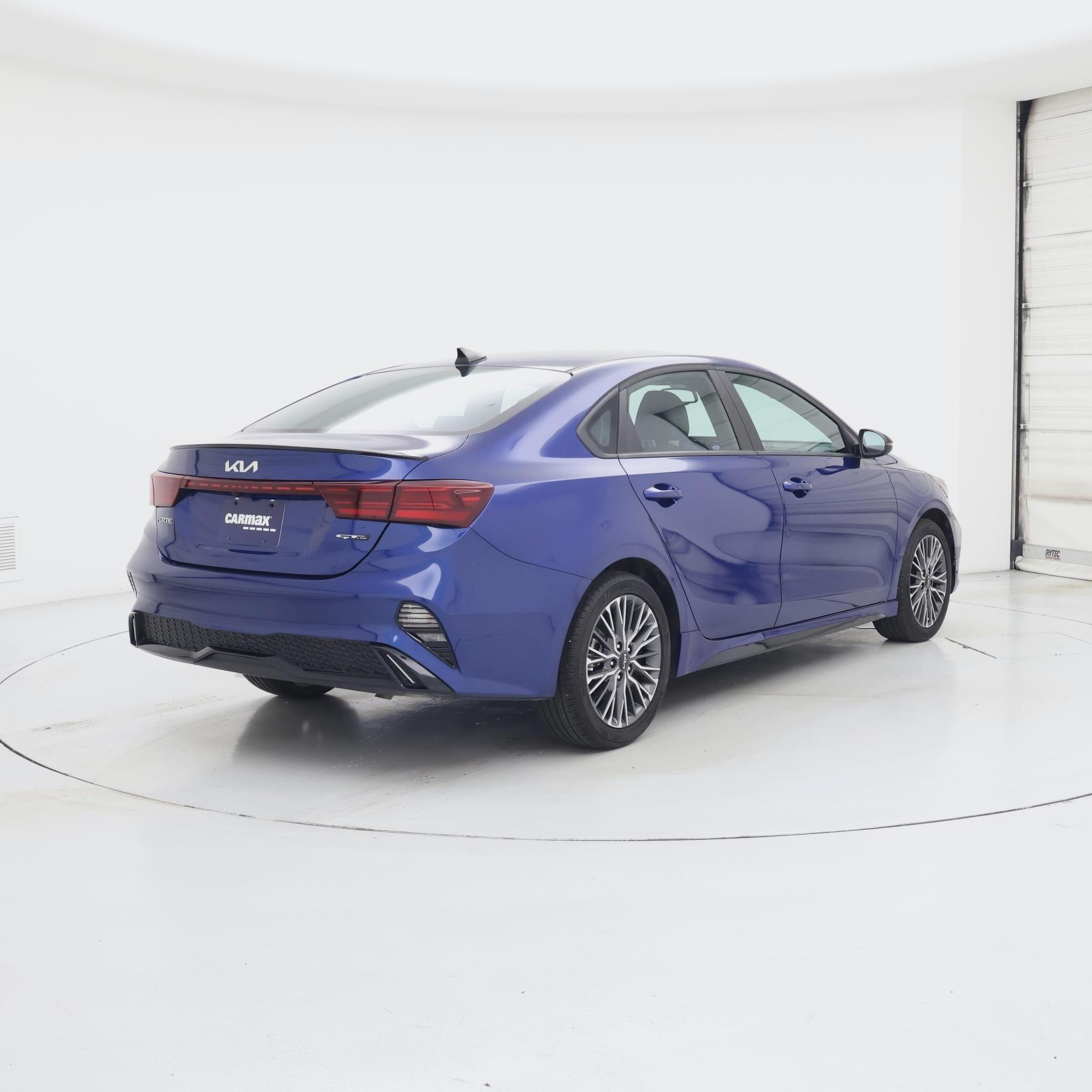Thumbnail: 2024 Kia Forte - 8