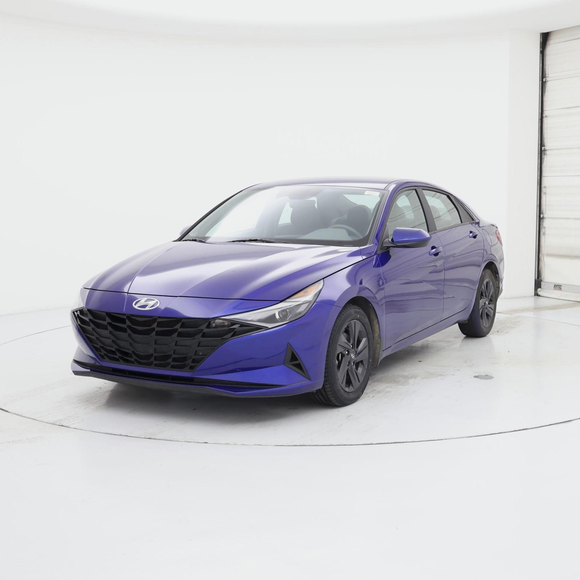 Thumbnail: 2023 Hyundai Elantra - 4