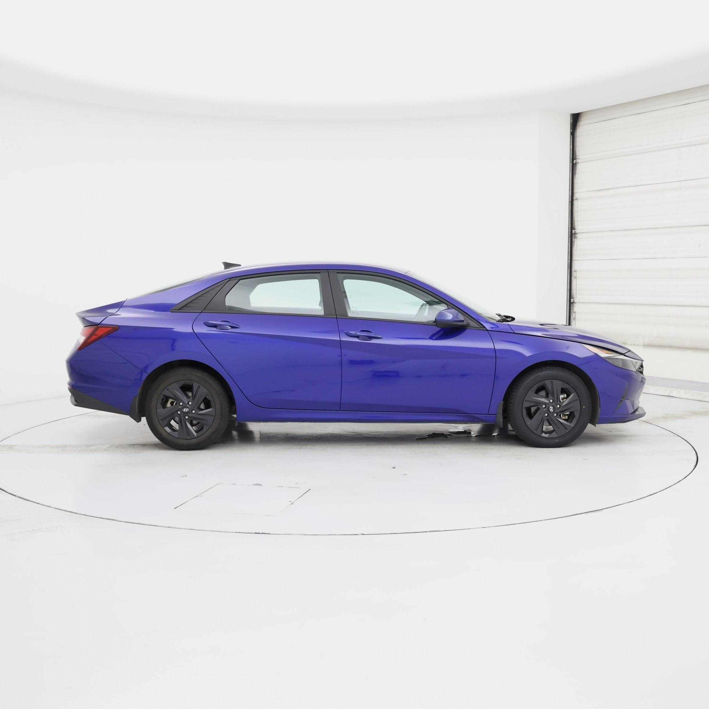 Thumbnail: 2023 Hyundai Elantra - 7