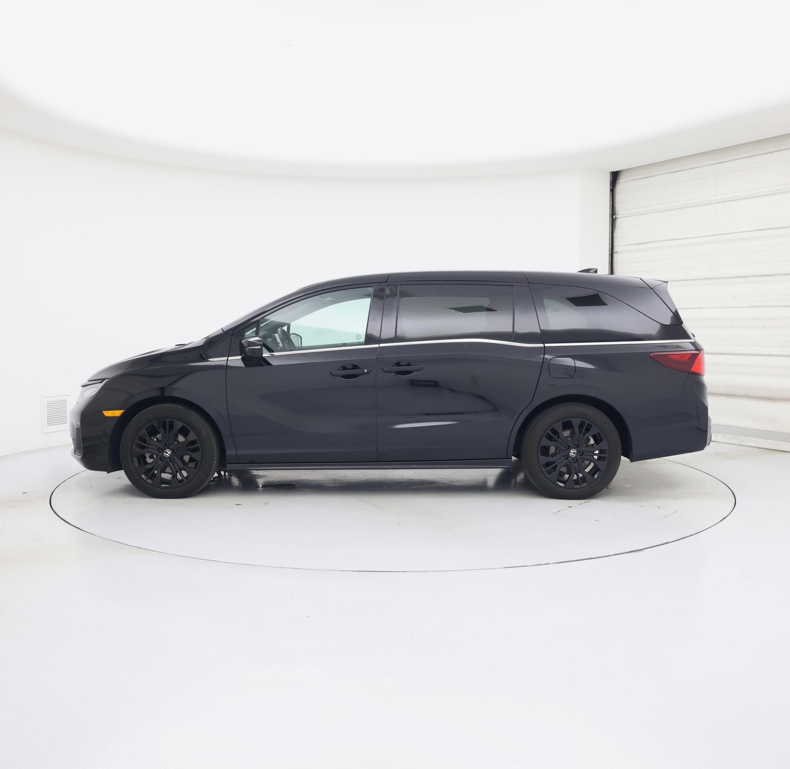 Thumbnail: 2025 Honda Odyssey - 3