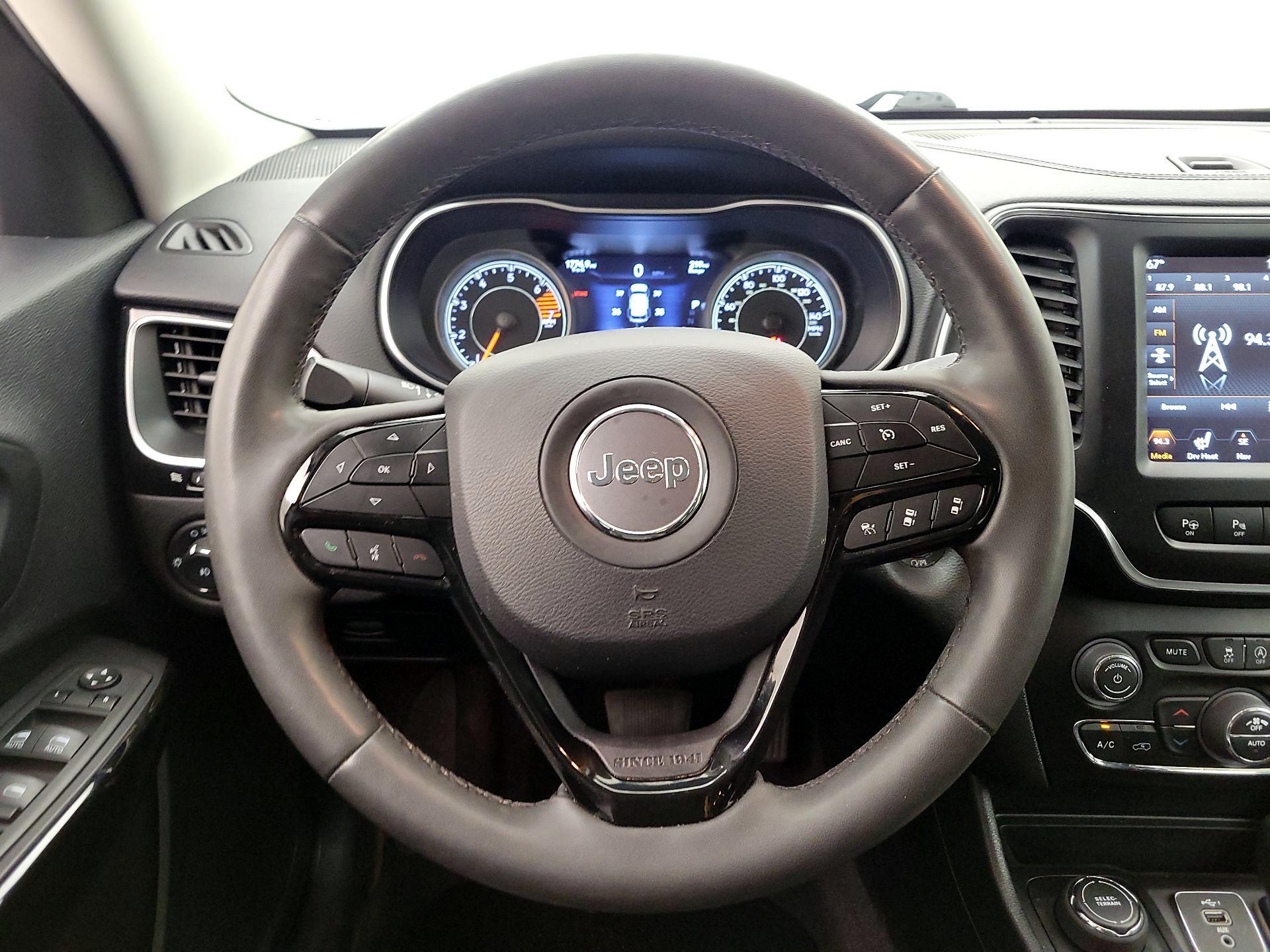 Thumbnail: 2023 Jeep Cherokee - 10