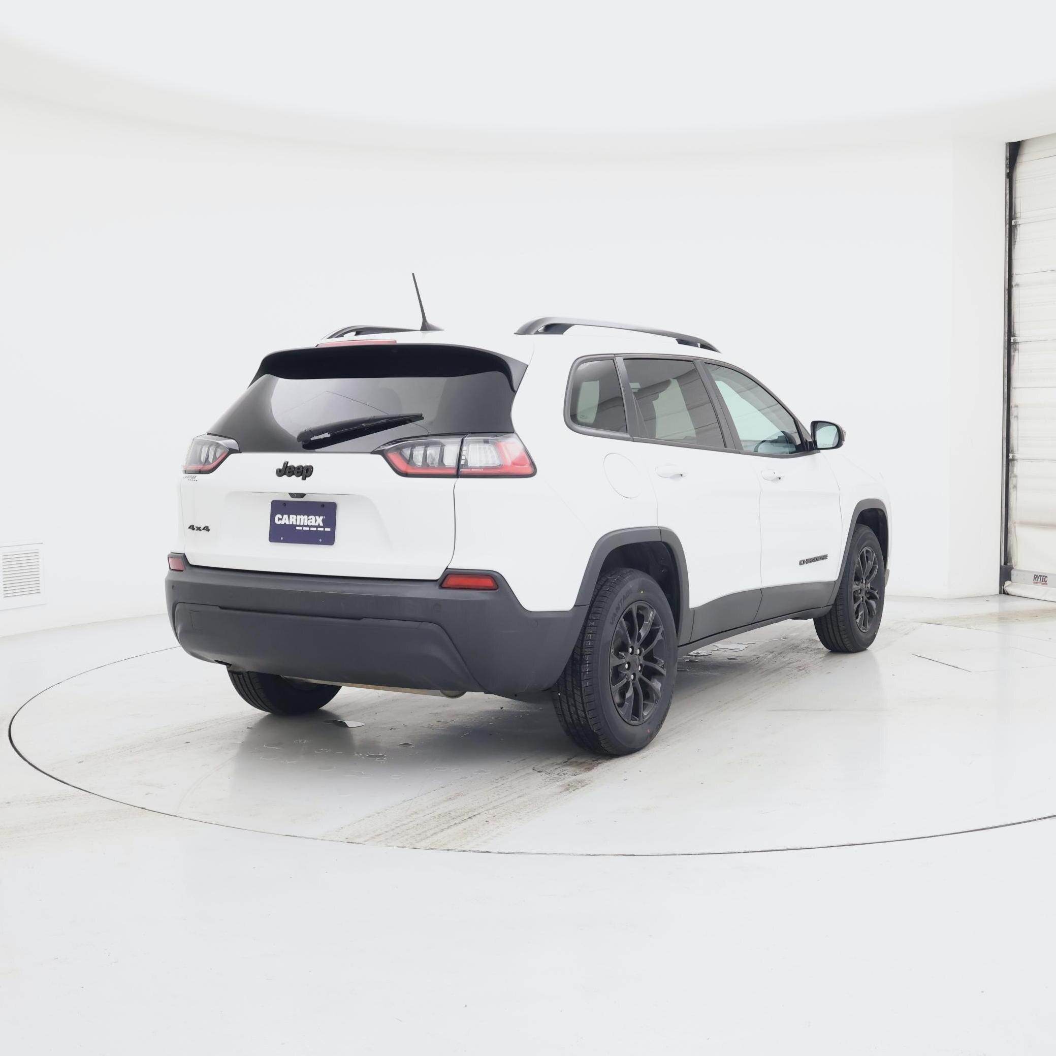 Thumbnail: 2023 Jeep Cherokee - 8