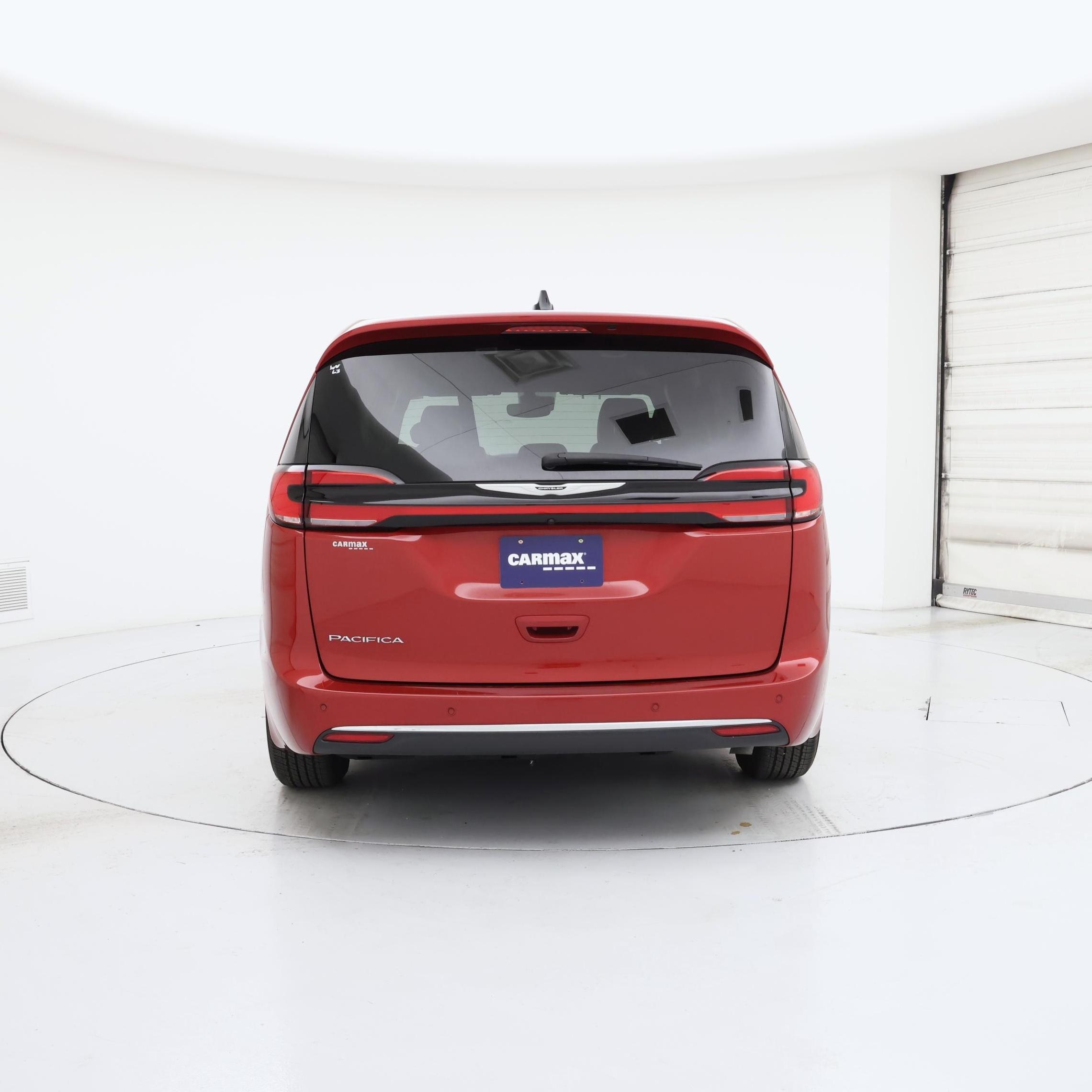 Thumbnail: 2025 Chrysler Pacifica - 6