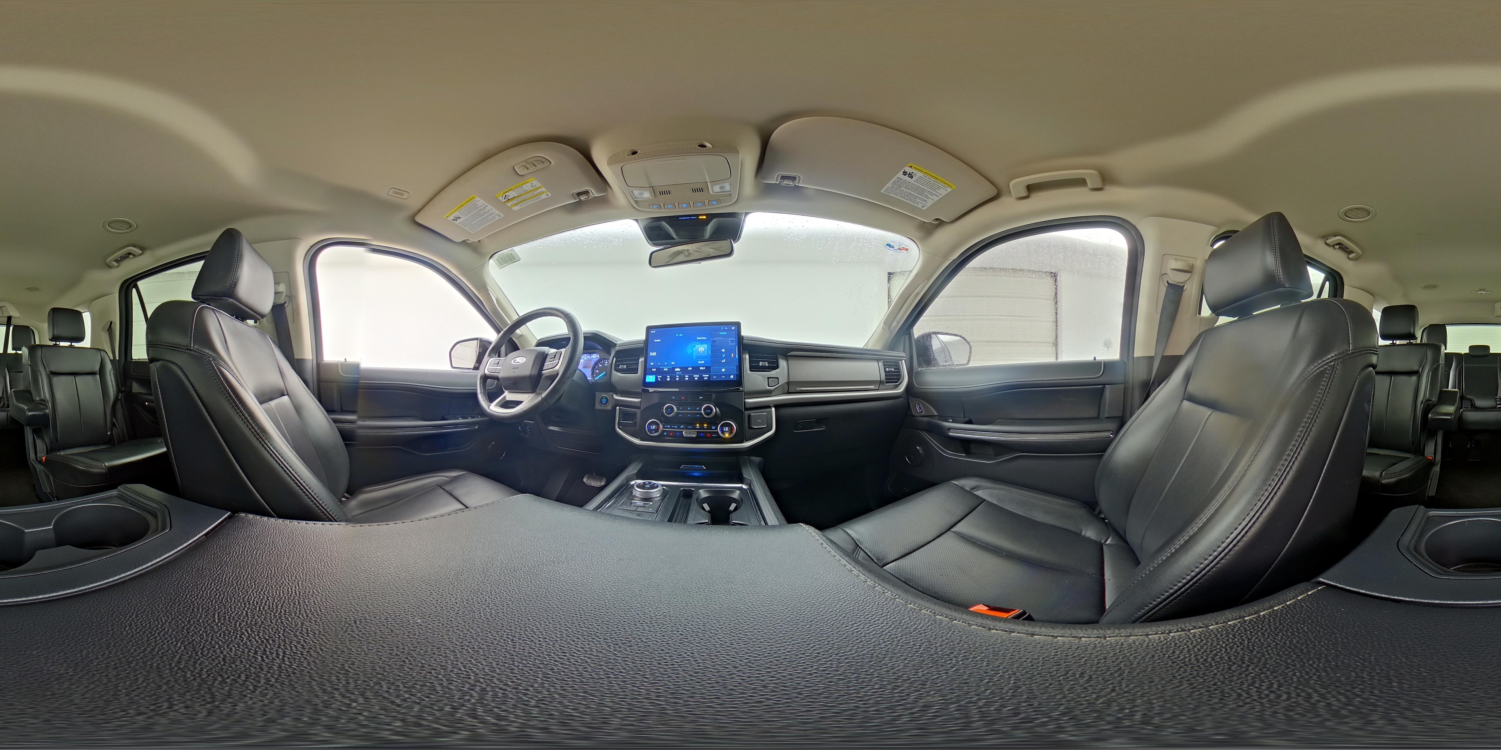 2024 Ford Expedition XLT - Photo 25
