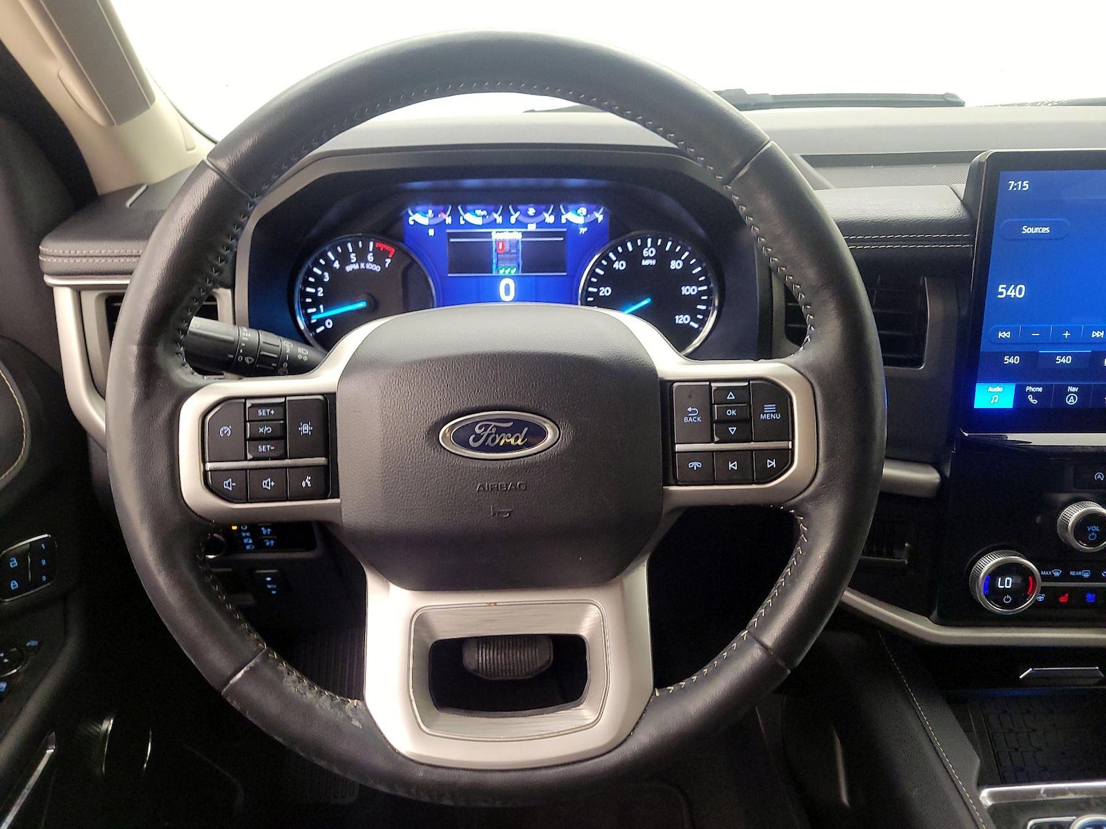 2024 Ford Expedition XLT - Photo 11