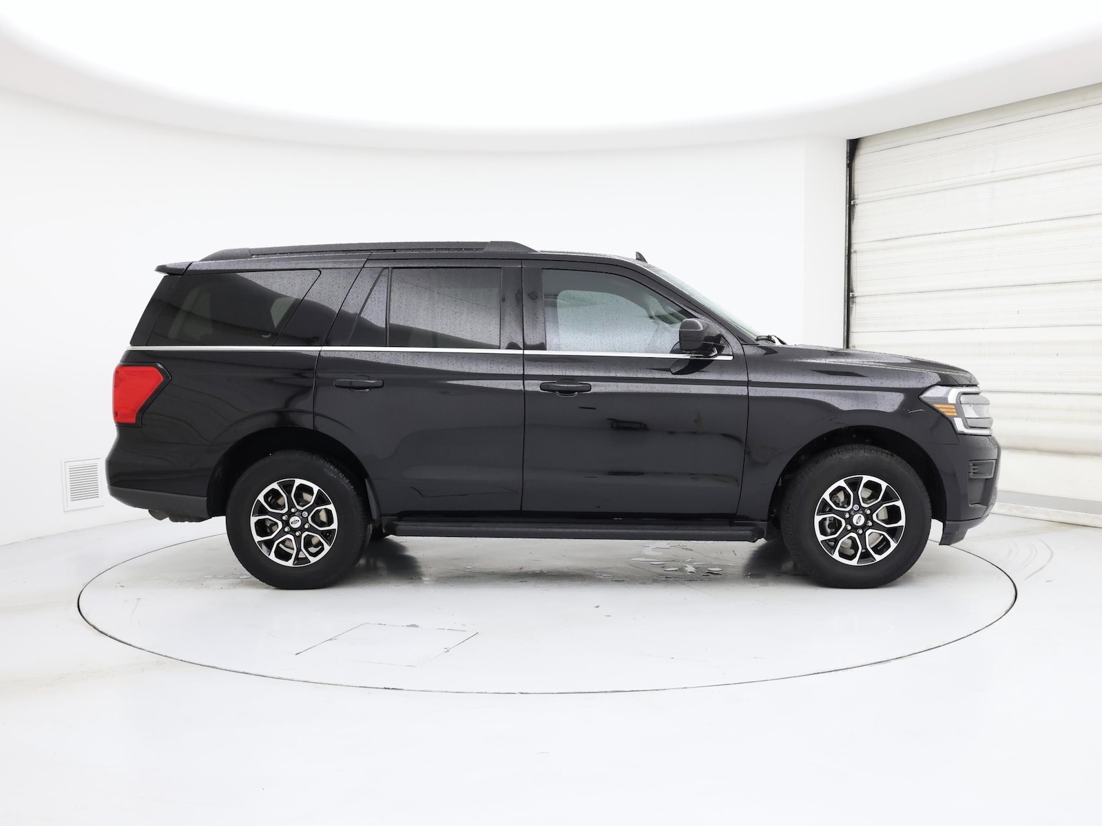 2024 Ford Expedition XLT - Photo 8
