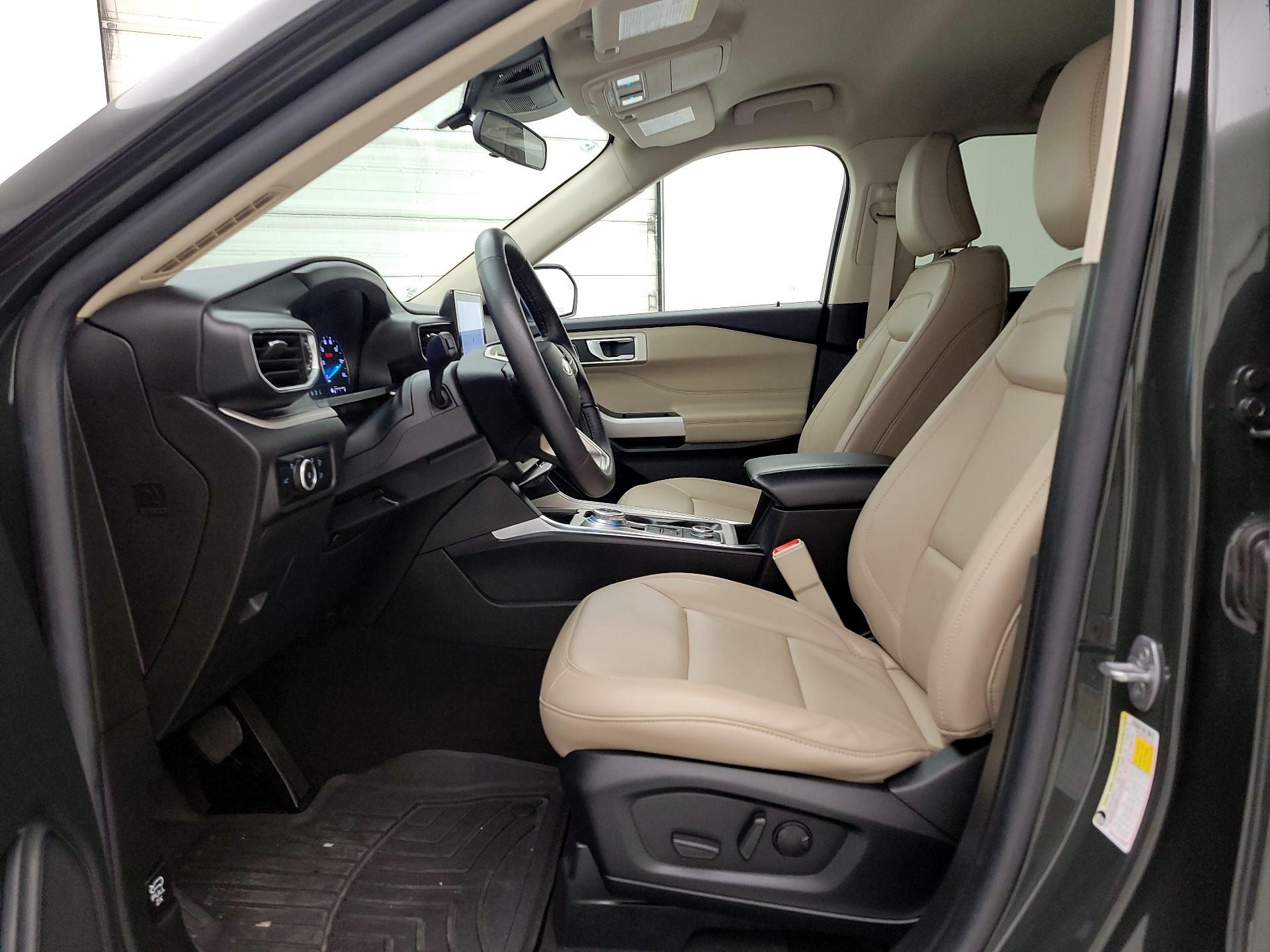 Thumbnail: 2023 Ford Explorer - 11