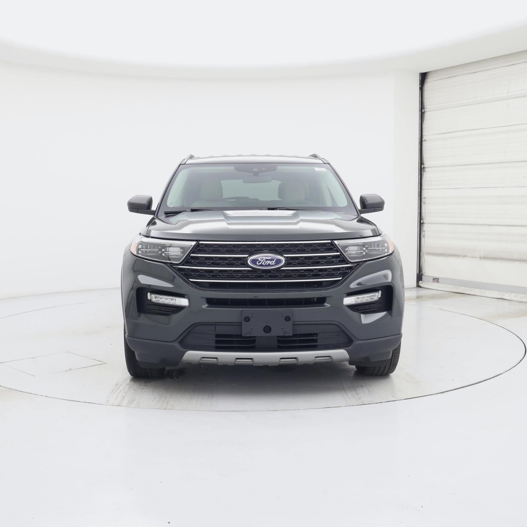Thumbnail: 2023 Ford Explorer - 5