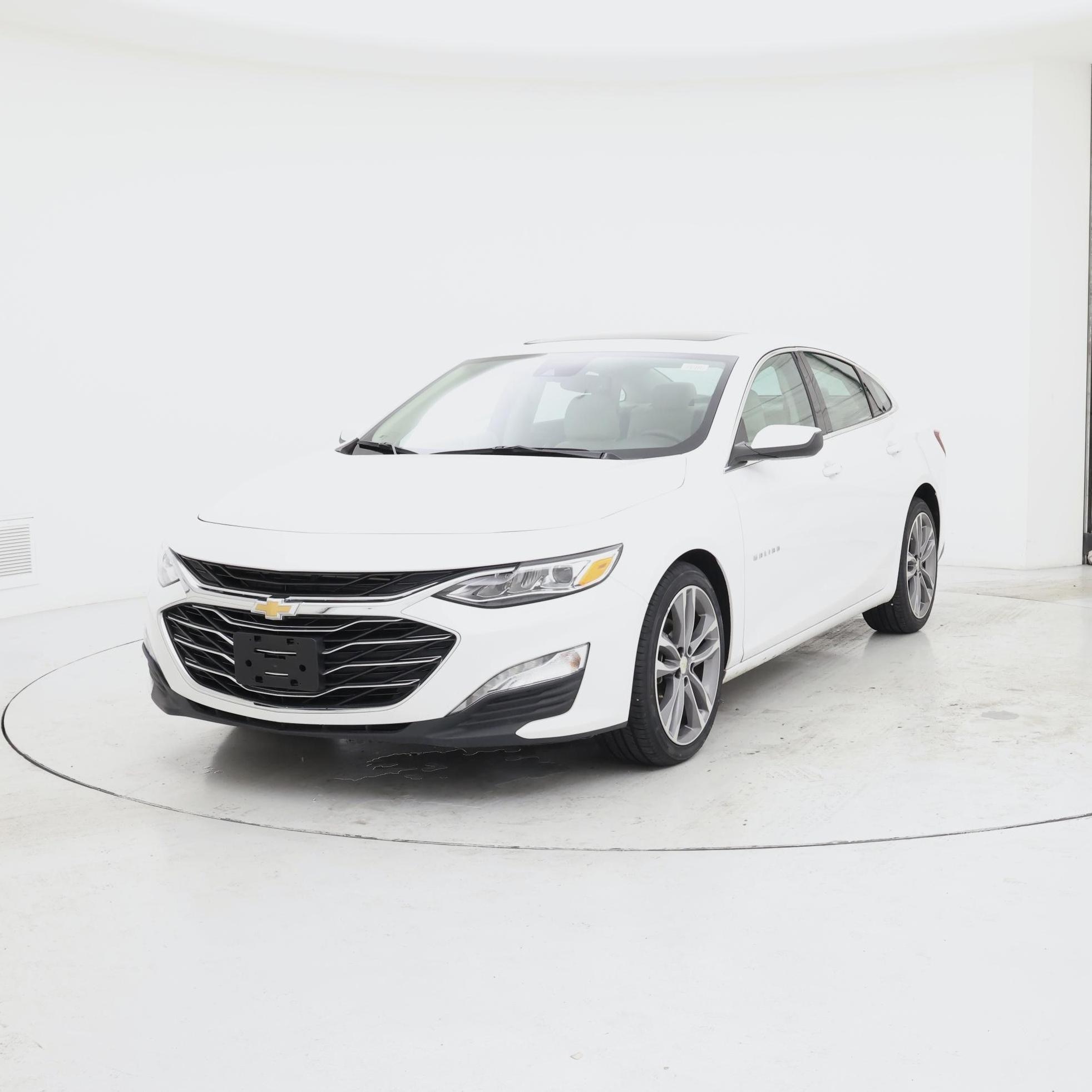 Thumbnail: 2024 Chevrolet Malibu - 4
