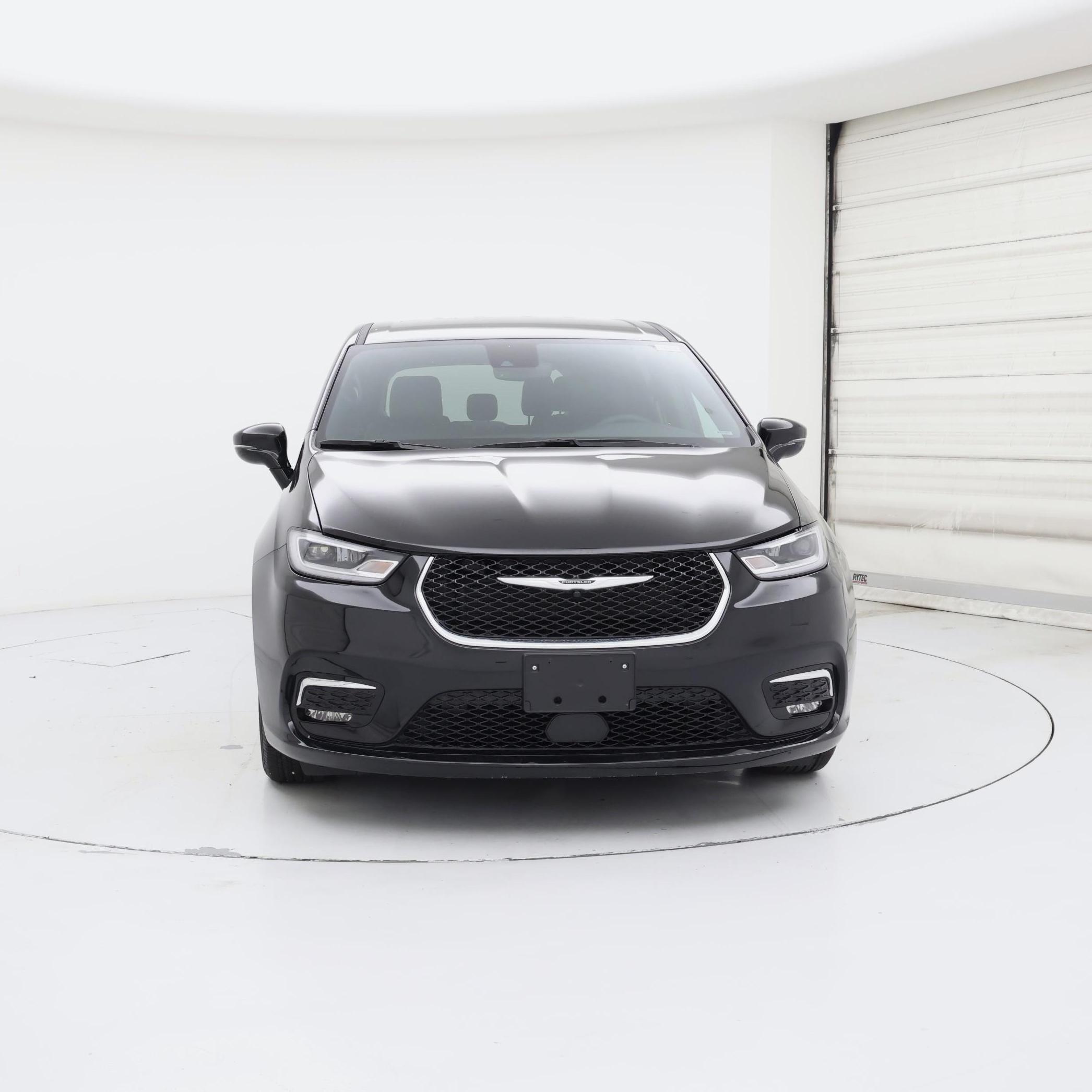 Thumbnail: 2025 Chrysler Pacifica - 5