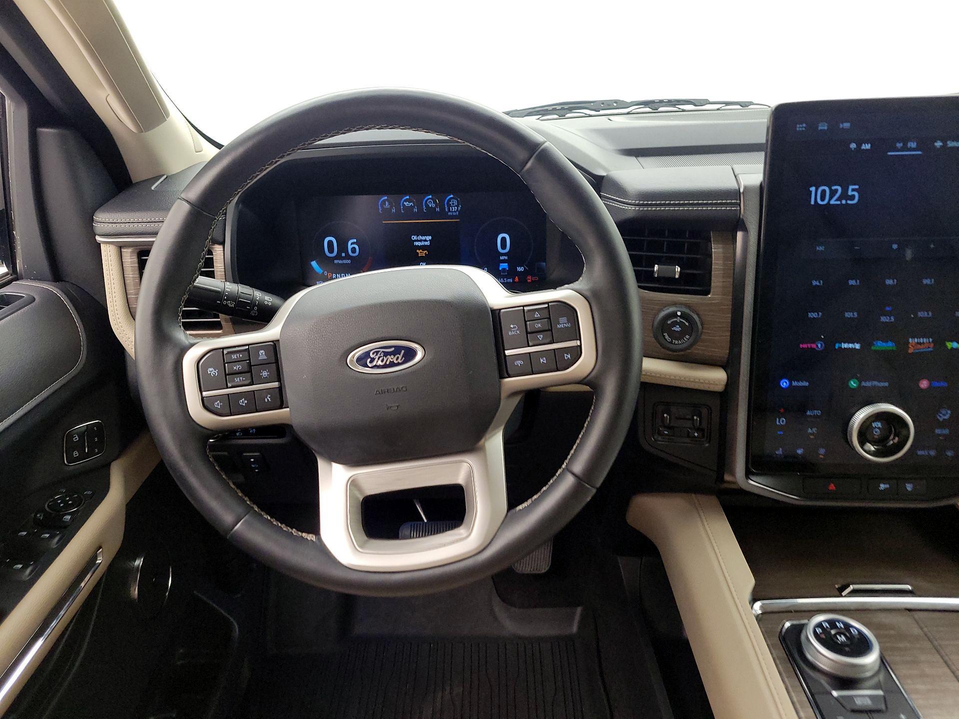 Thumbnail: 2023 Ford Expedition - 10