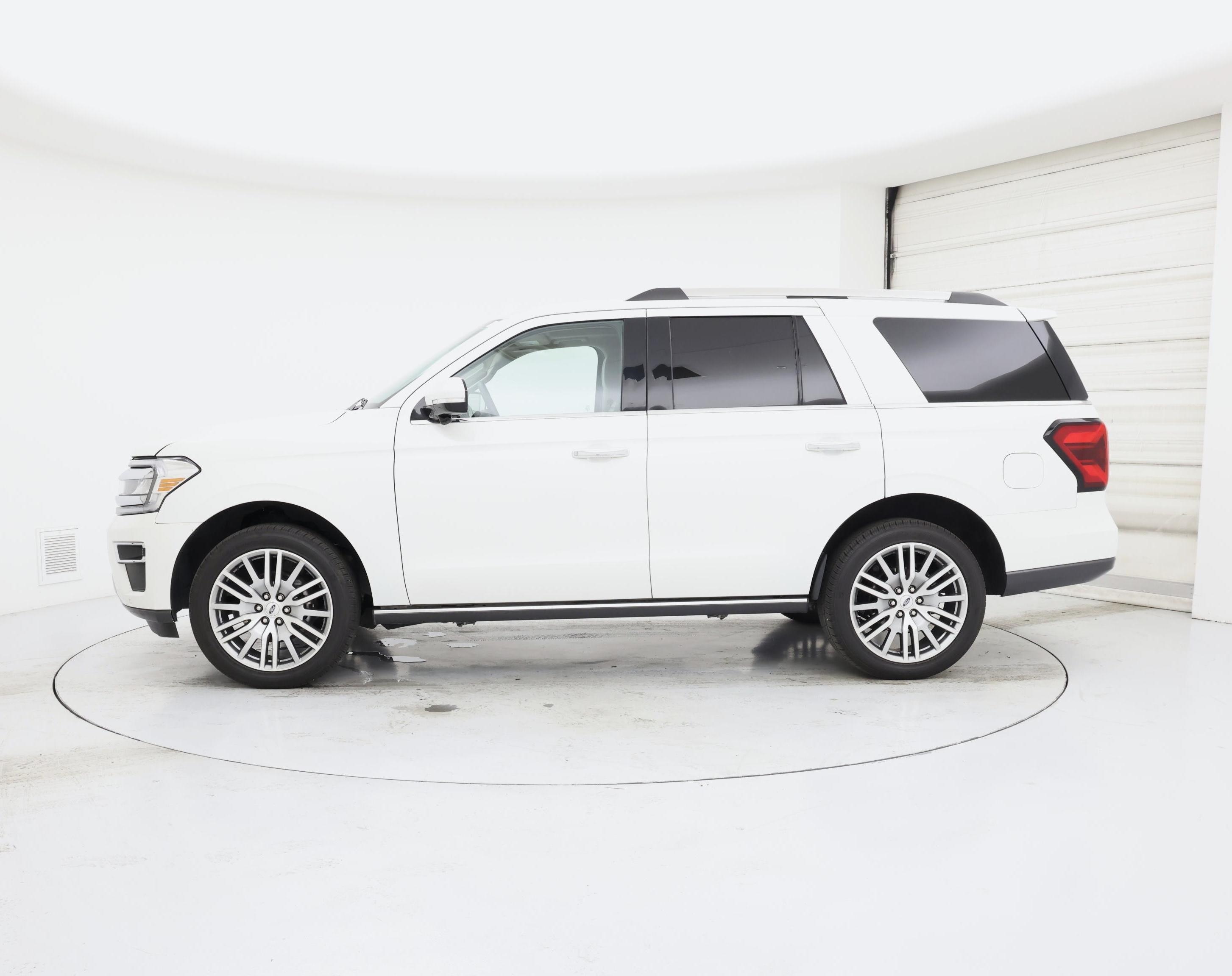 Thumbnail: 2023 Ford Expedition - 3