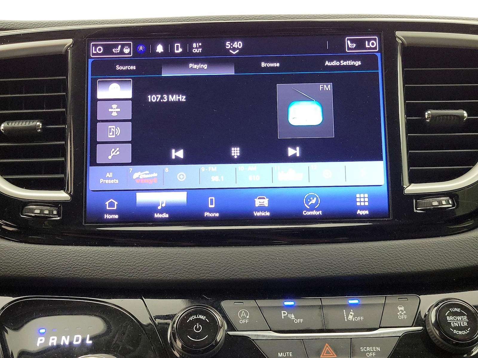 2023 Chrysler Pacifica Touring L - Photo 16