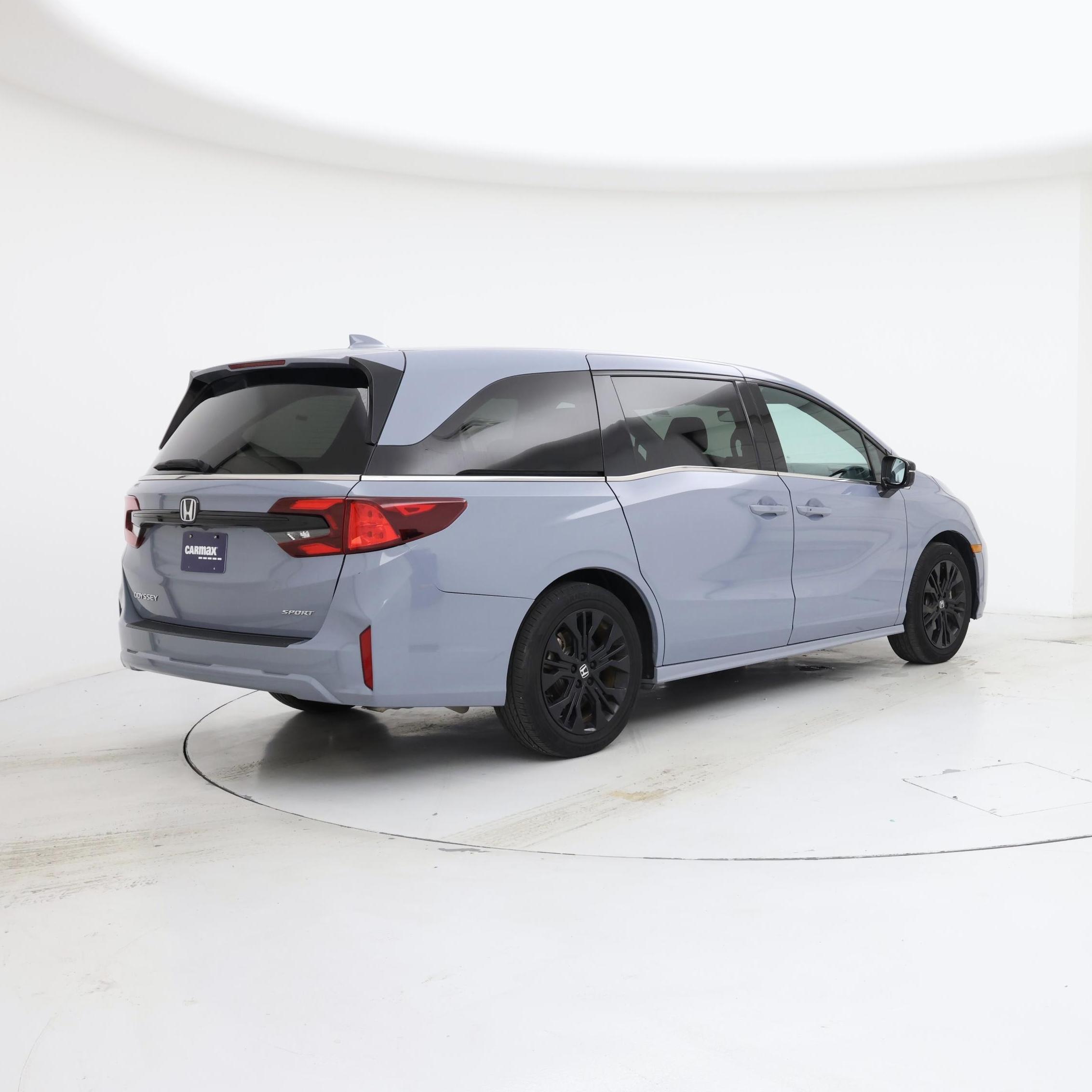 Thumbnail: 2025 Honda Odyssey - 8