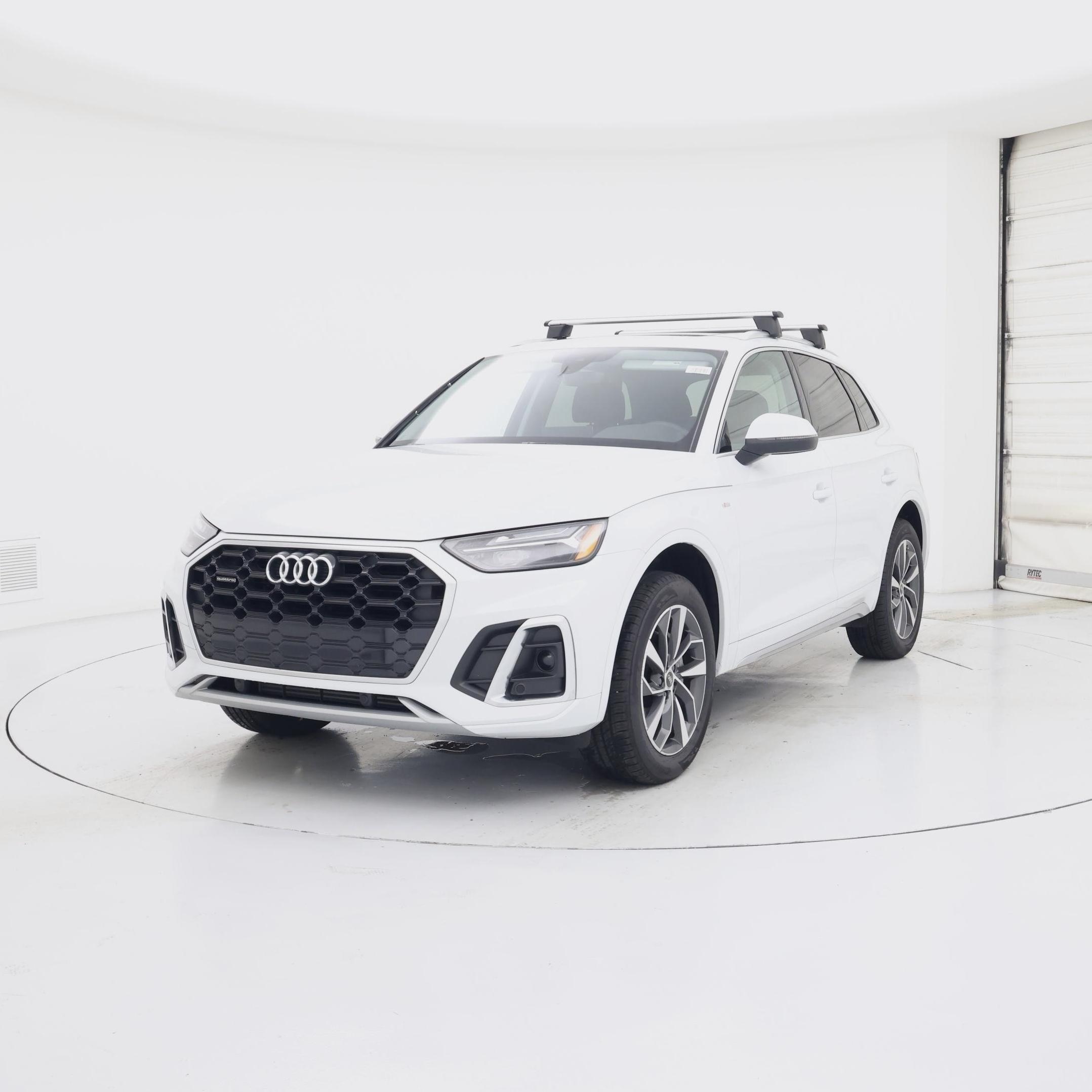 Thumbnail: 2023 Audi Q5 - 4