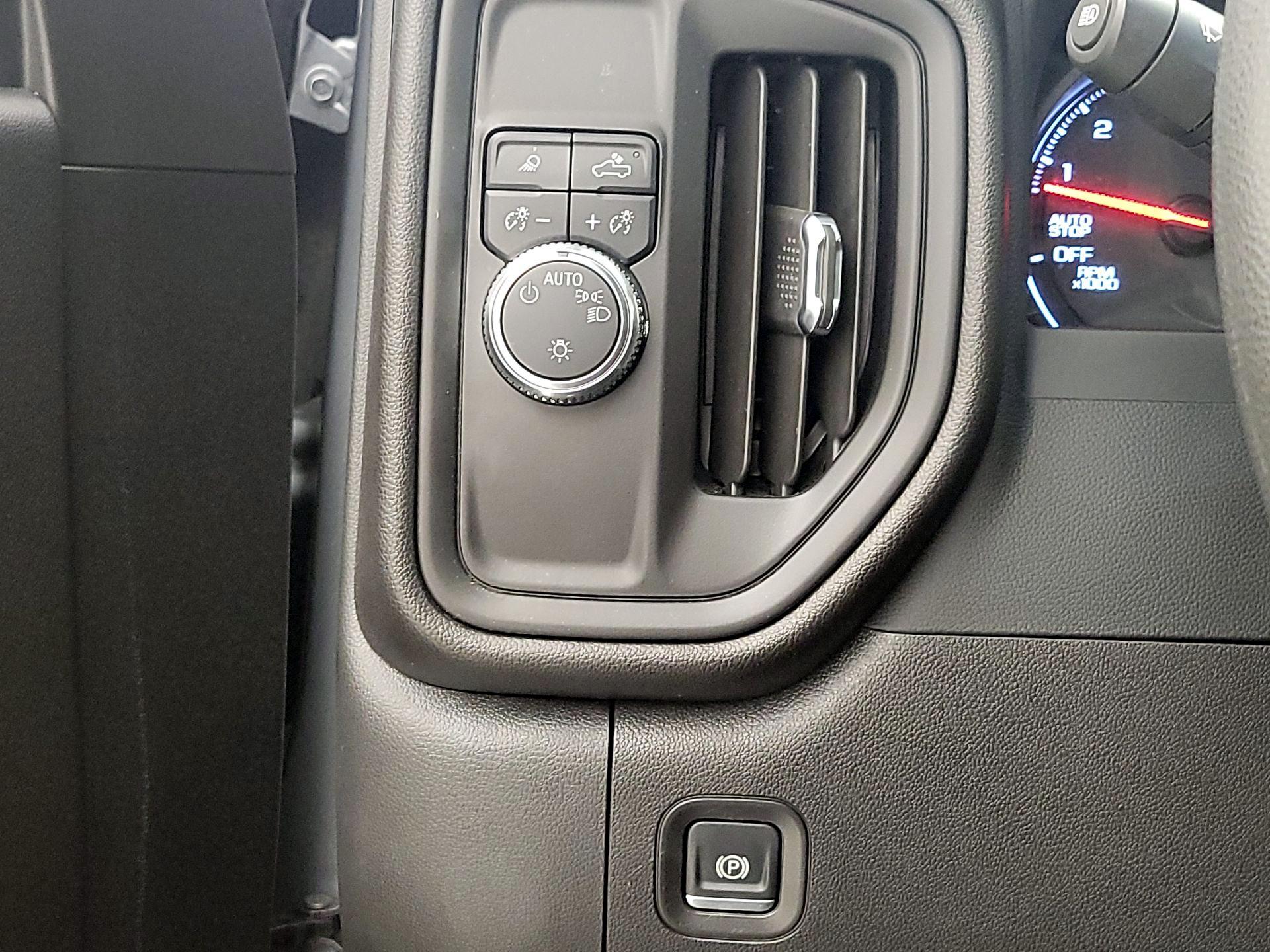 Thumbnail: 2024 GMC Sierra 1500 - 13