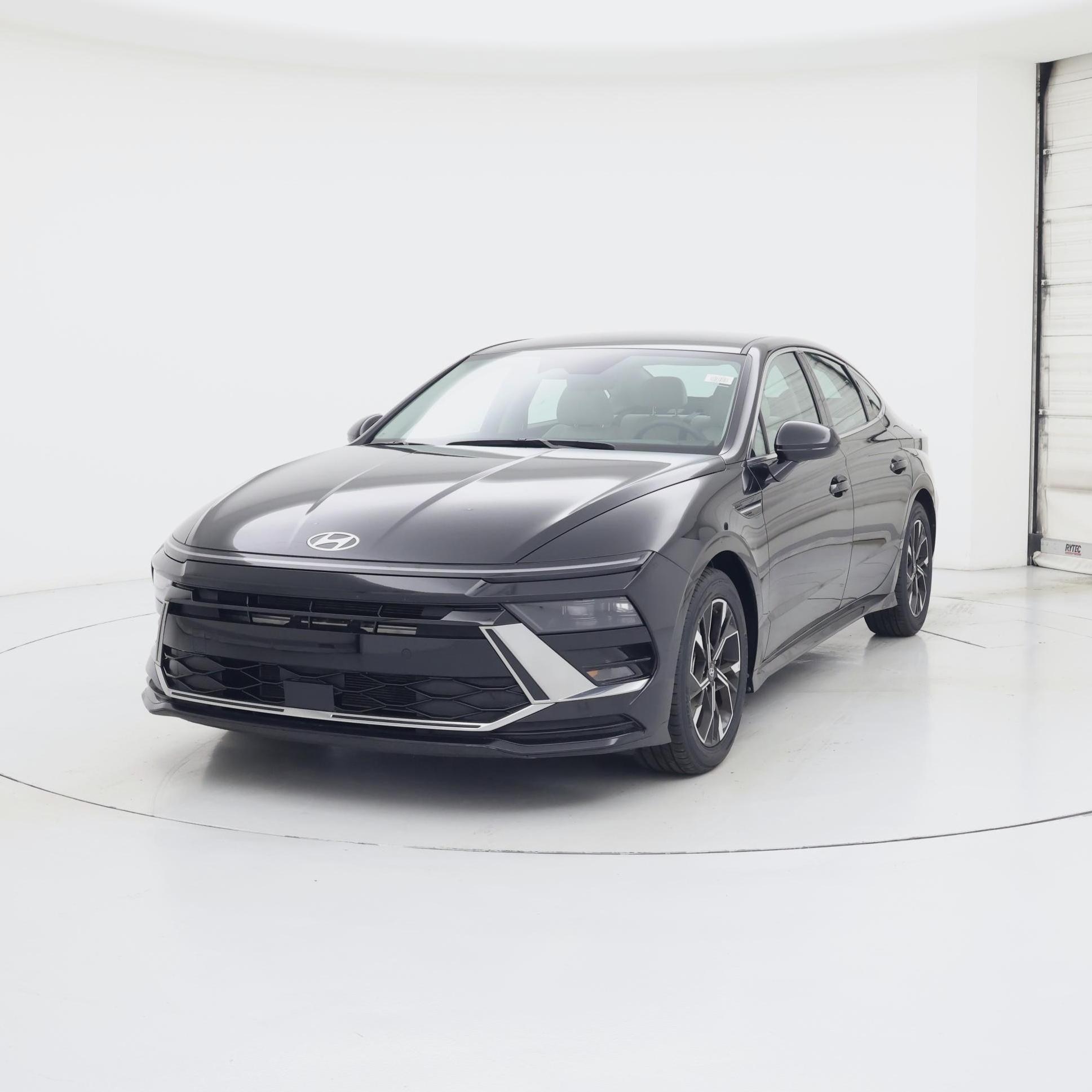 Thumbnail: 2025 Hyundai Sonata - 4