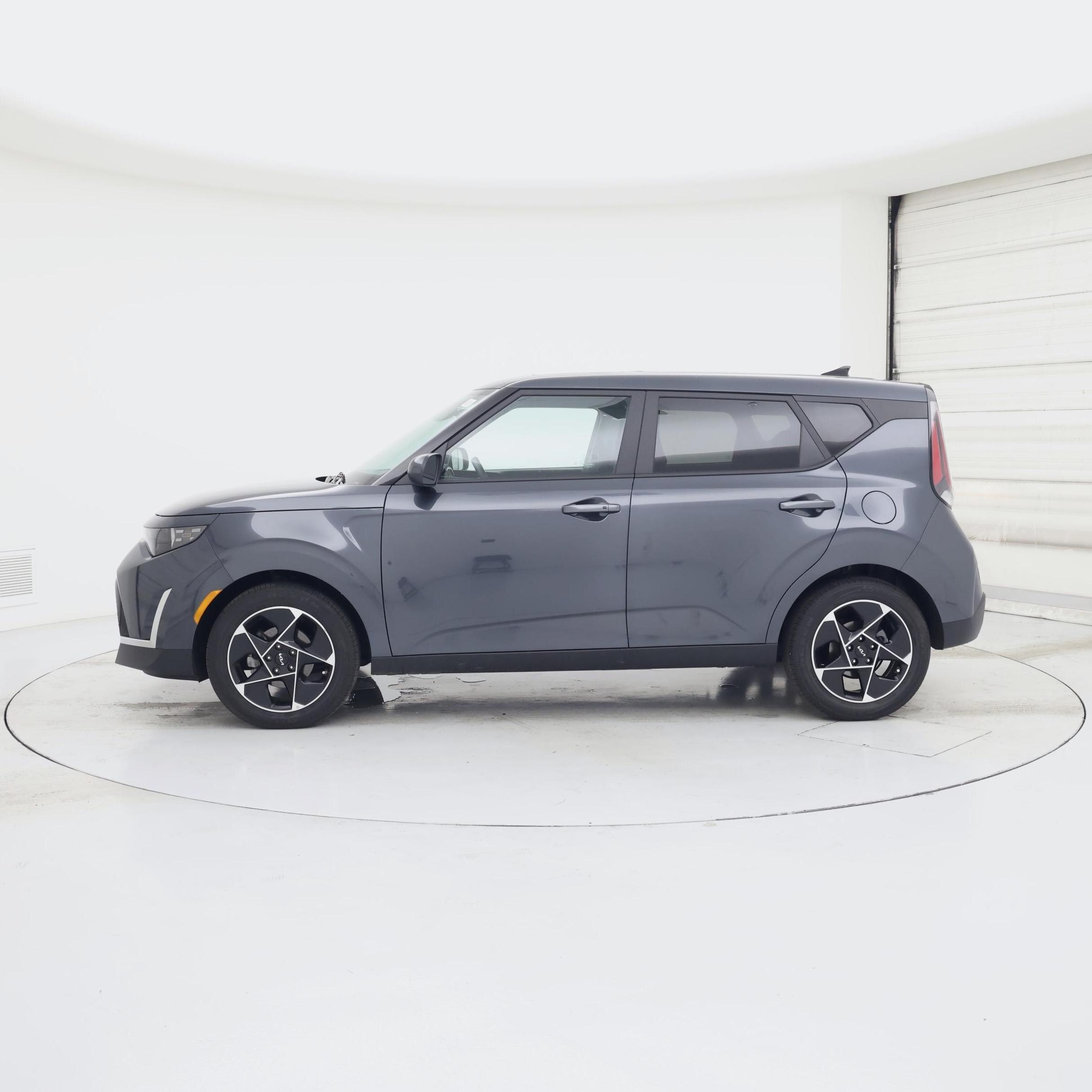 Thumbnail: 2025 Kia Soul - 3
