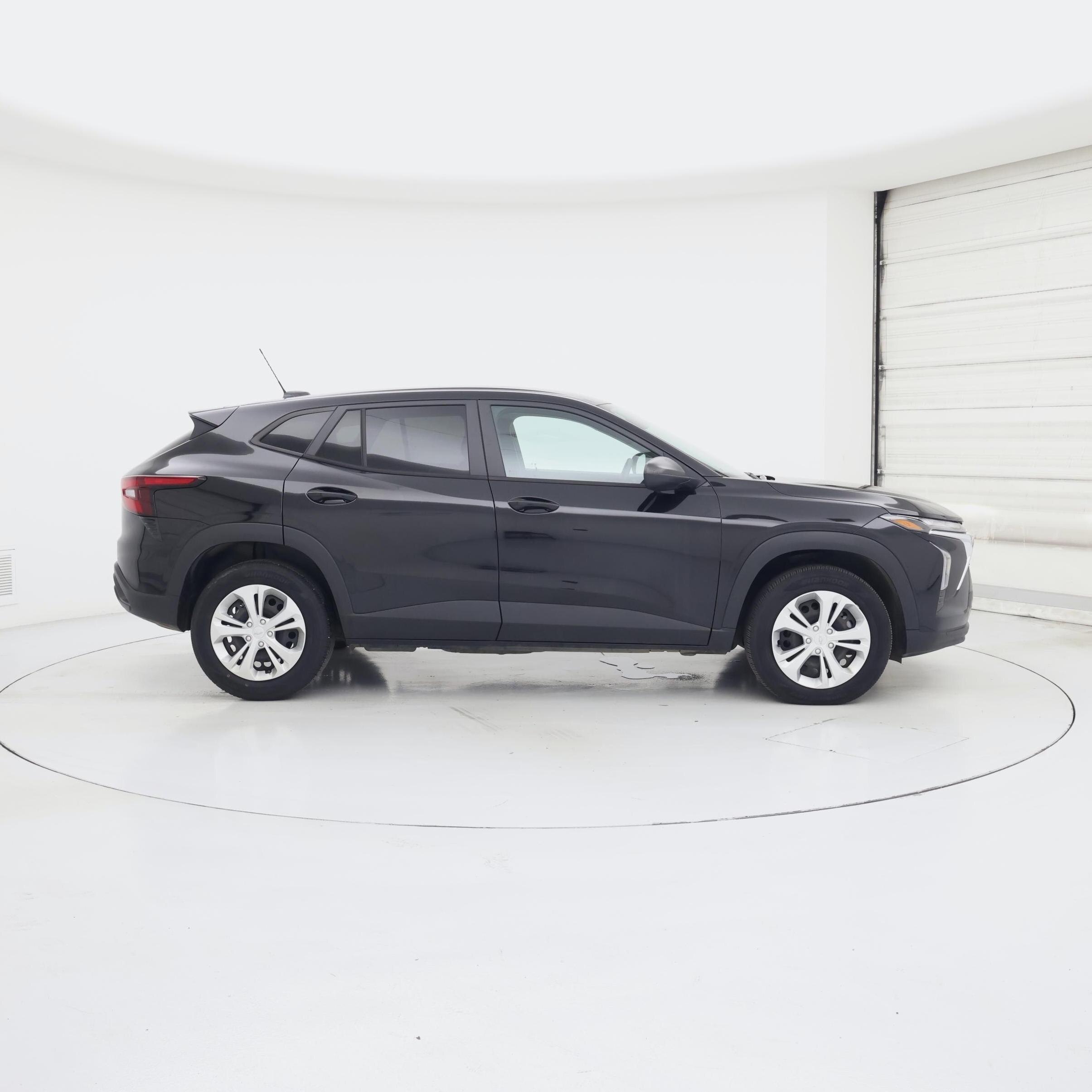 Thumbnail: 2024 Chevrolet Trax - 7