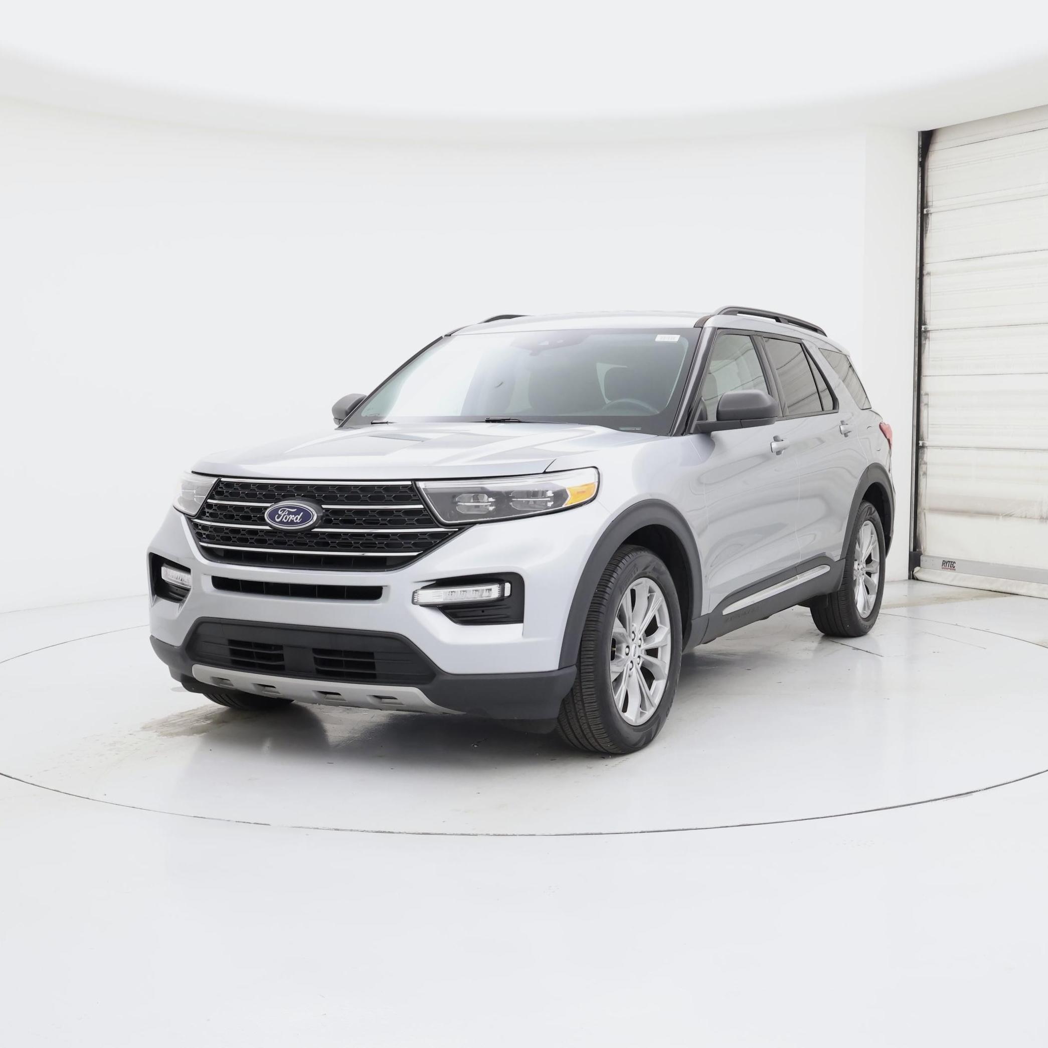 Thumbnail: 2023 Ford Explorer - 4