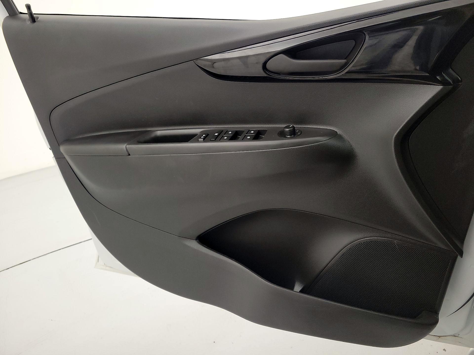 Thumbnail: 2022 Chevrolet Spark - 12