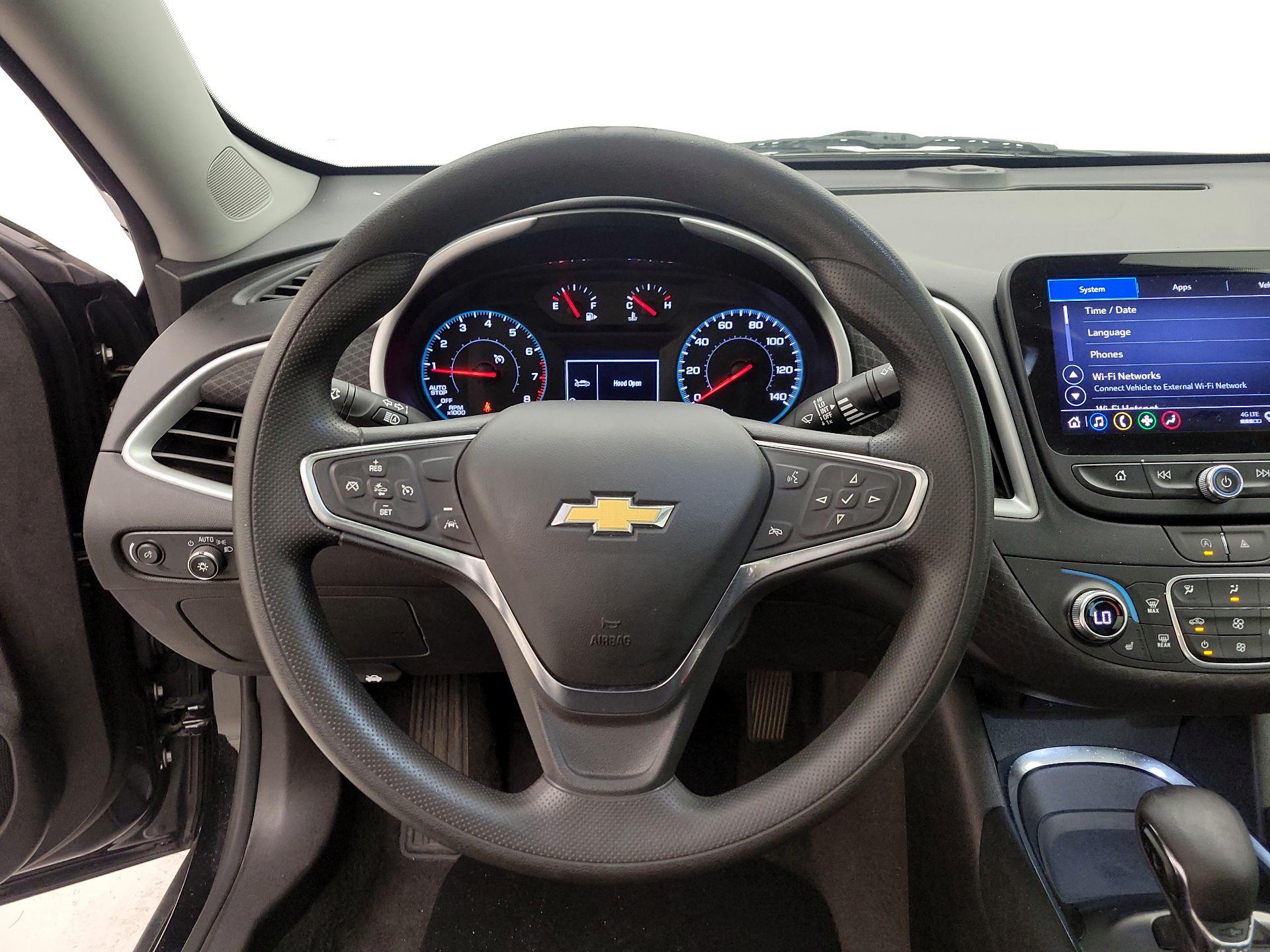 Thumbnail: 2024 Chevrolet Malibu - 10