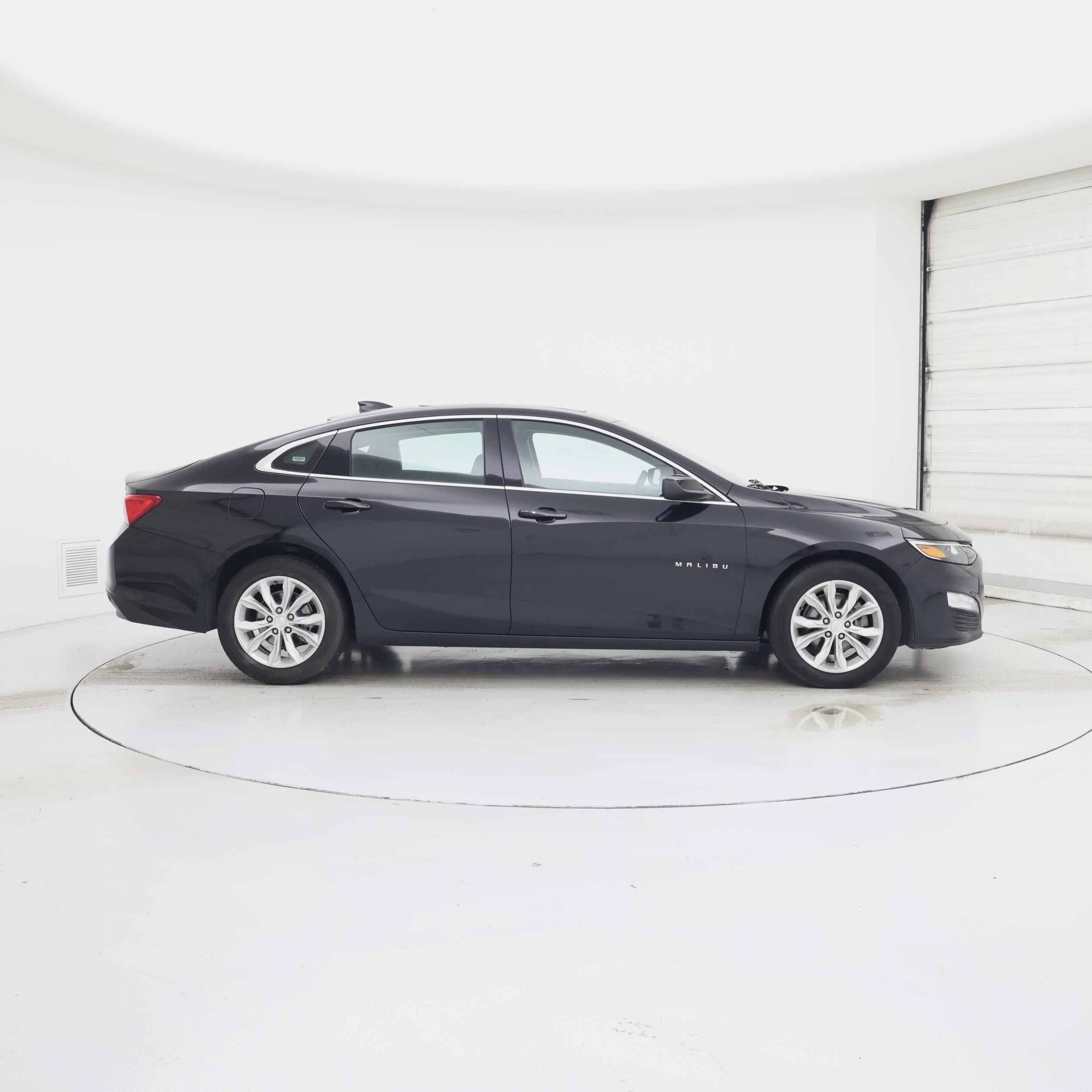 Thumbnail: 2024 Chevrolet Malibu - 7