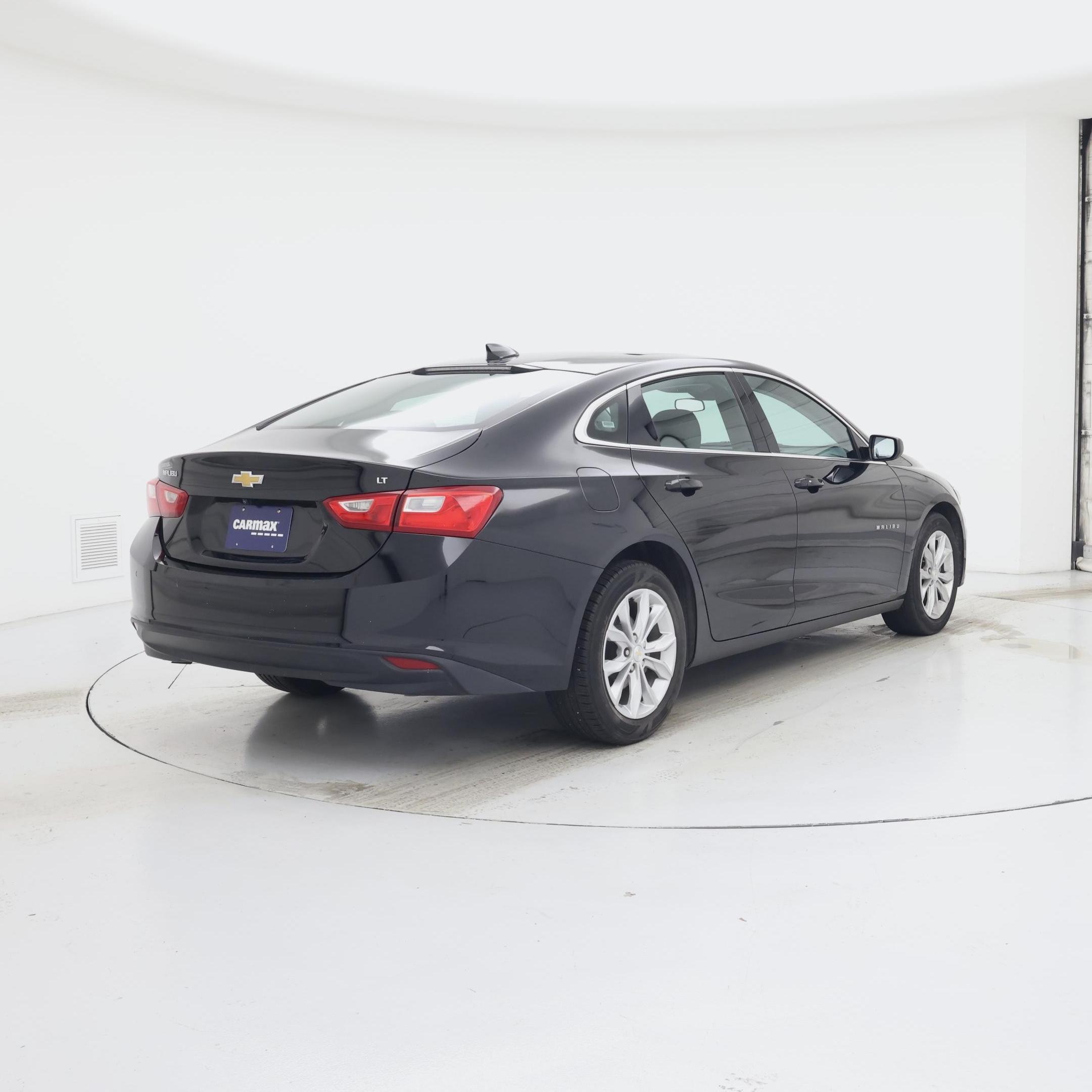 Thumbnail: 2024 Chevrolet Malibu - 8