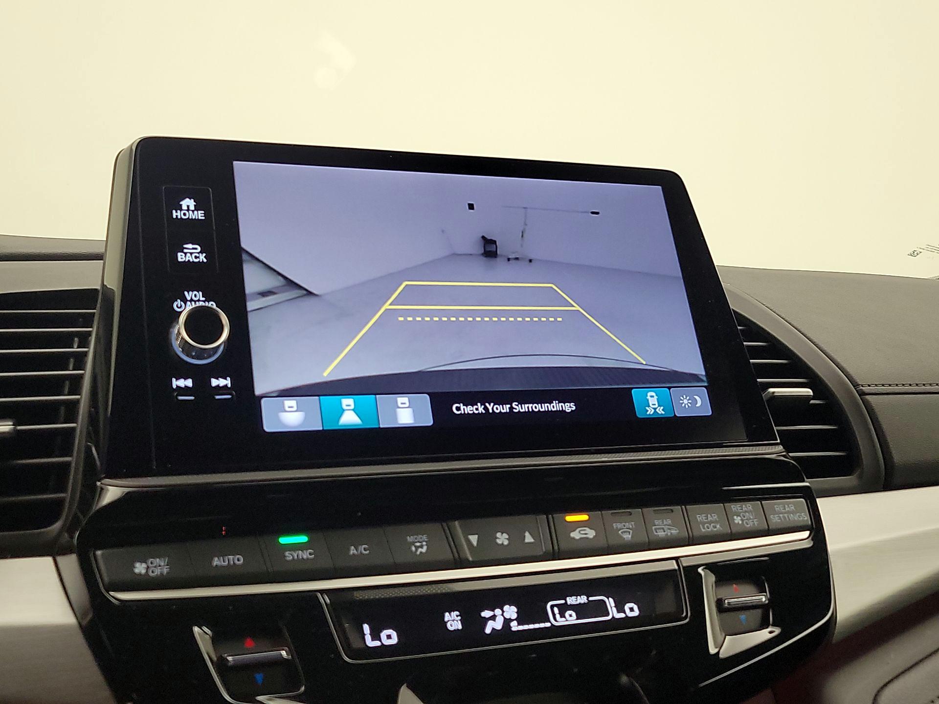 Thumbnail: 2025 Honda Odyssey - 14