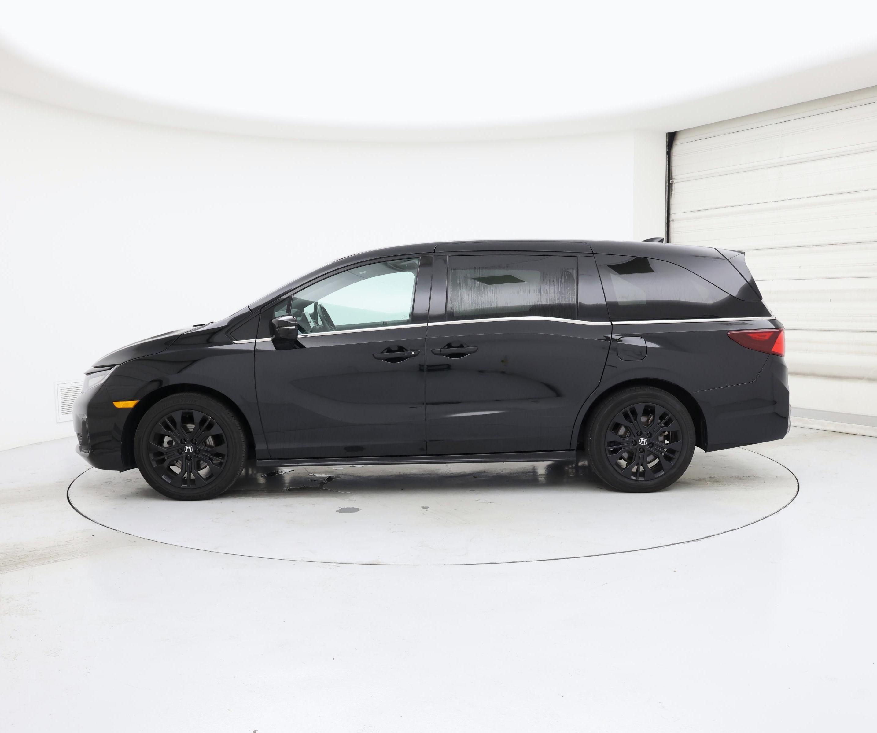 Thumbnail: 2025 Honda Odyssey - 3