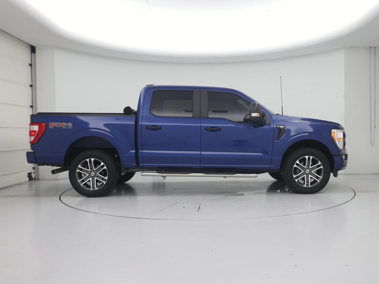 2022 Ford F-150 XL - Photo 8