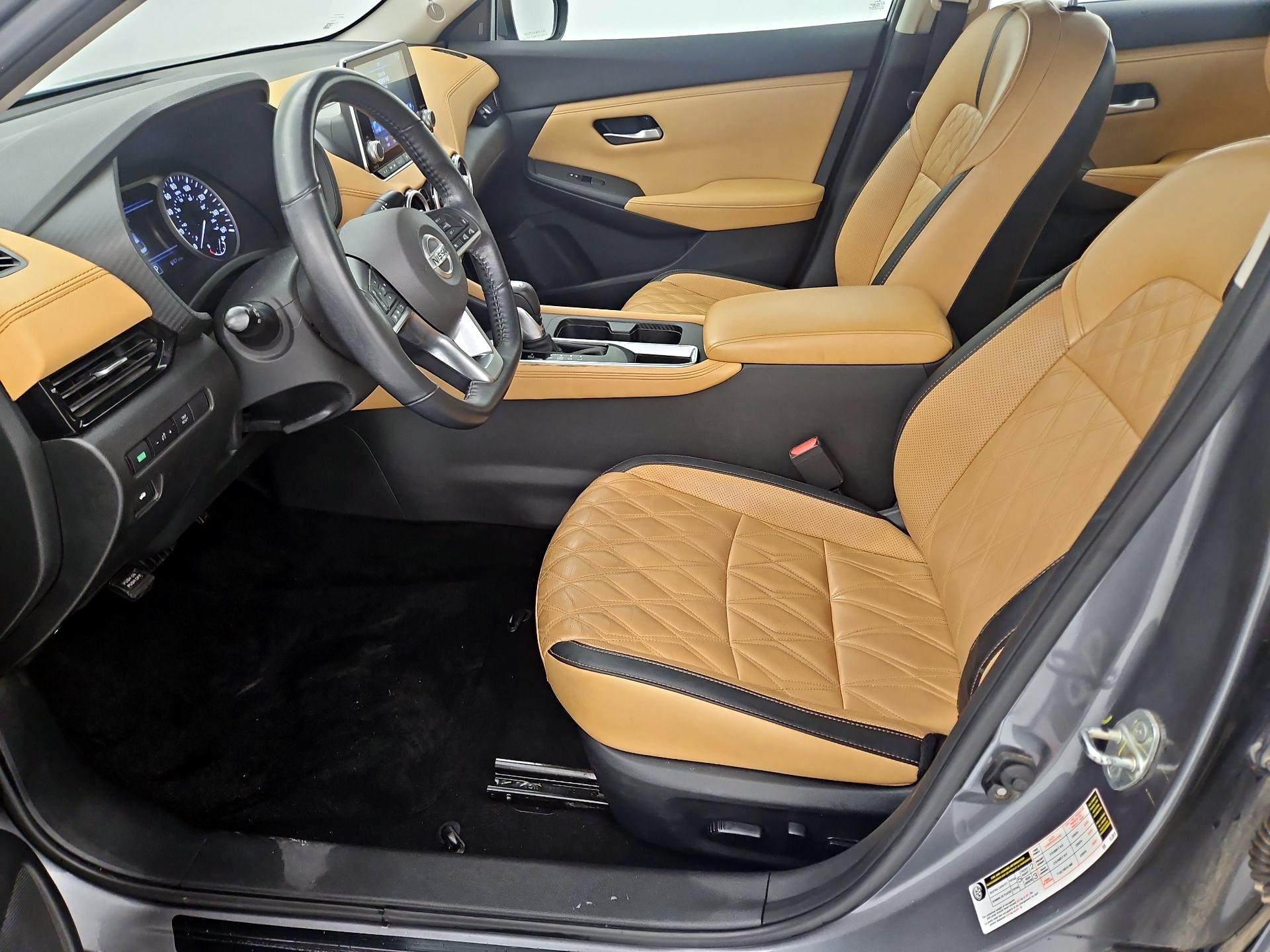 Thumbnail: 2021 Nissan Sentra - 11