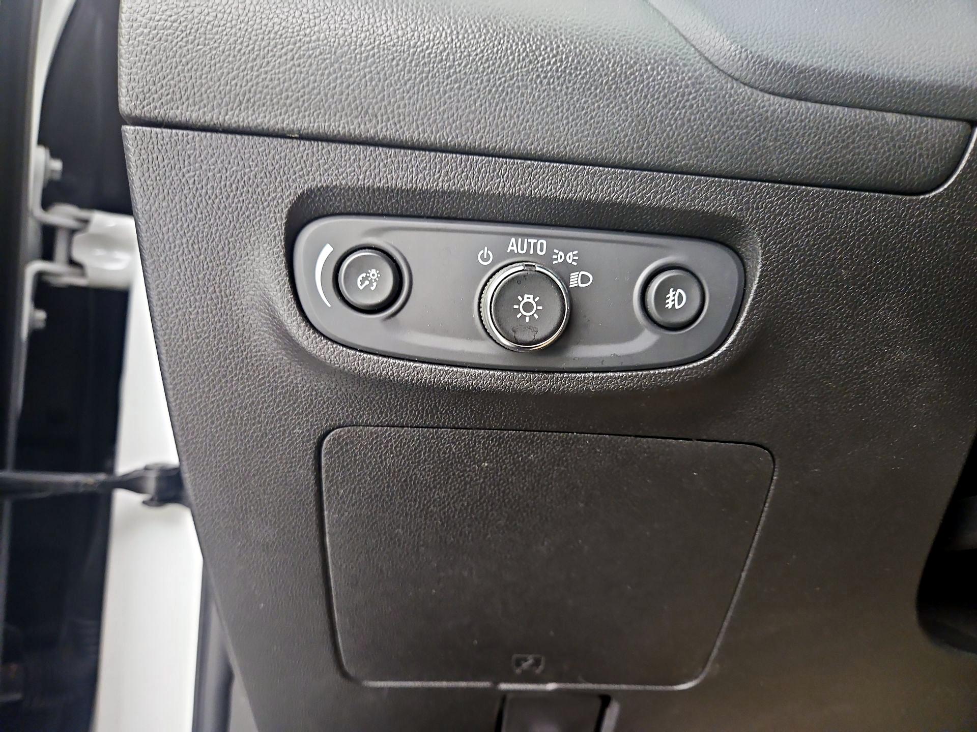 Thumbnail: 2022 Buick Encore GX - 11