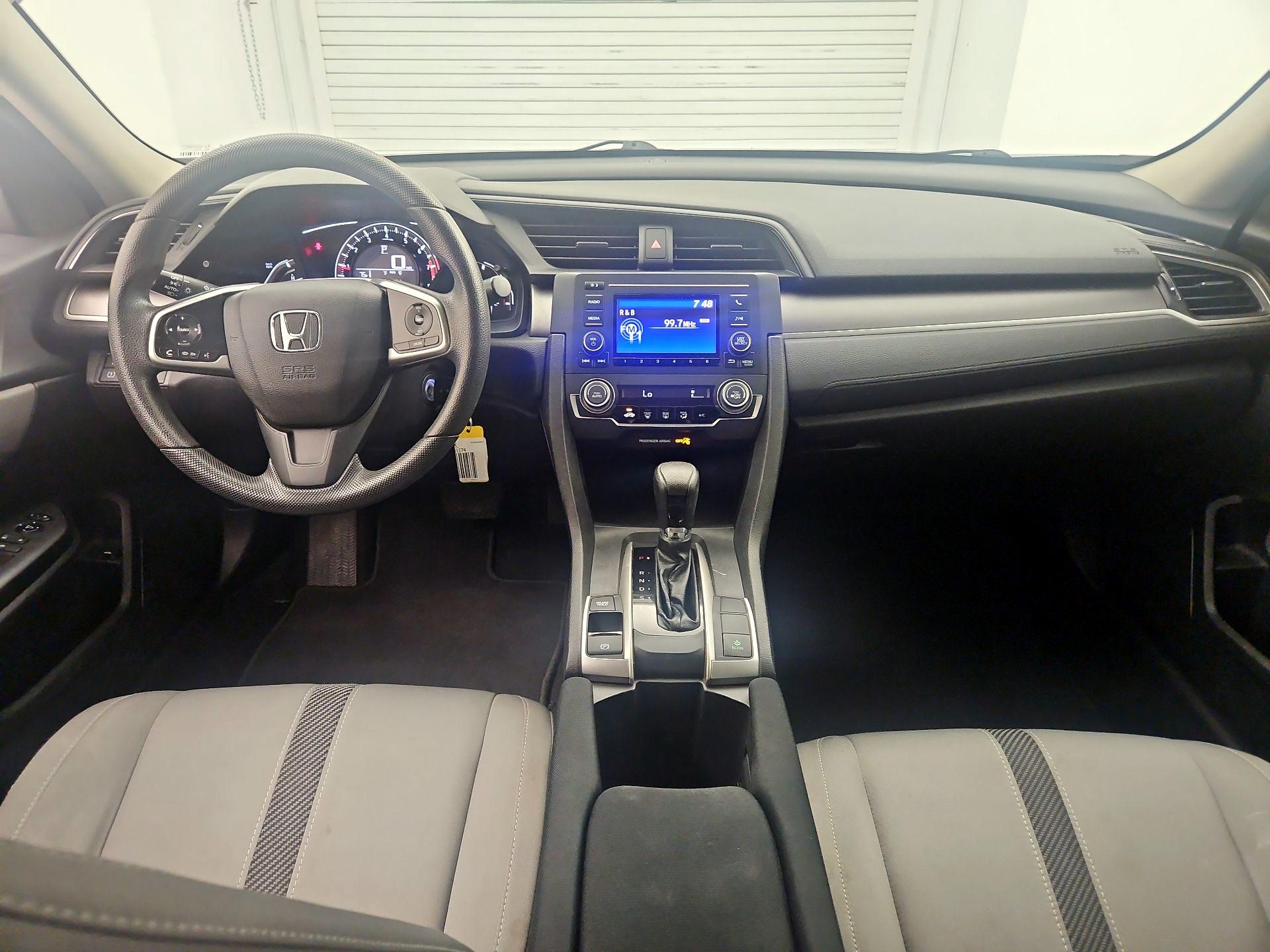Thumbnail: 2017 Honda Civic - 9