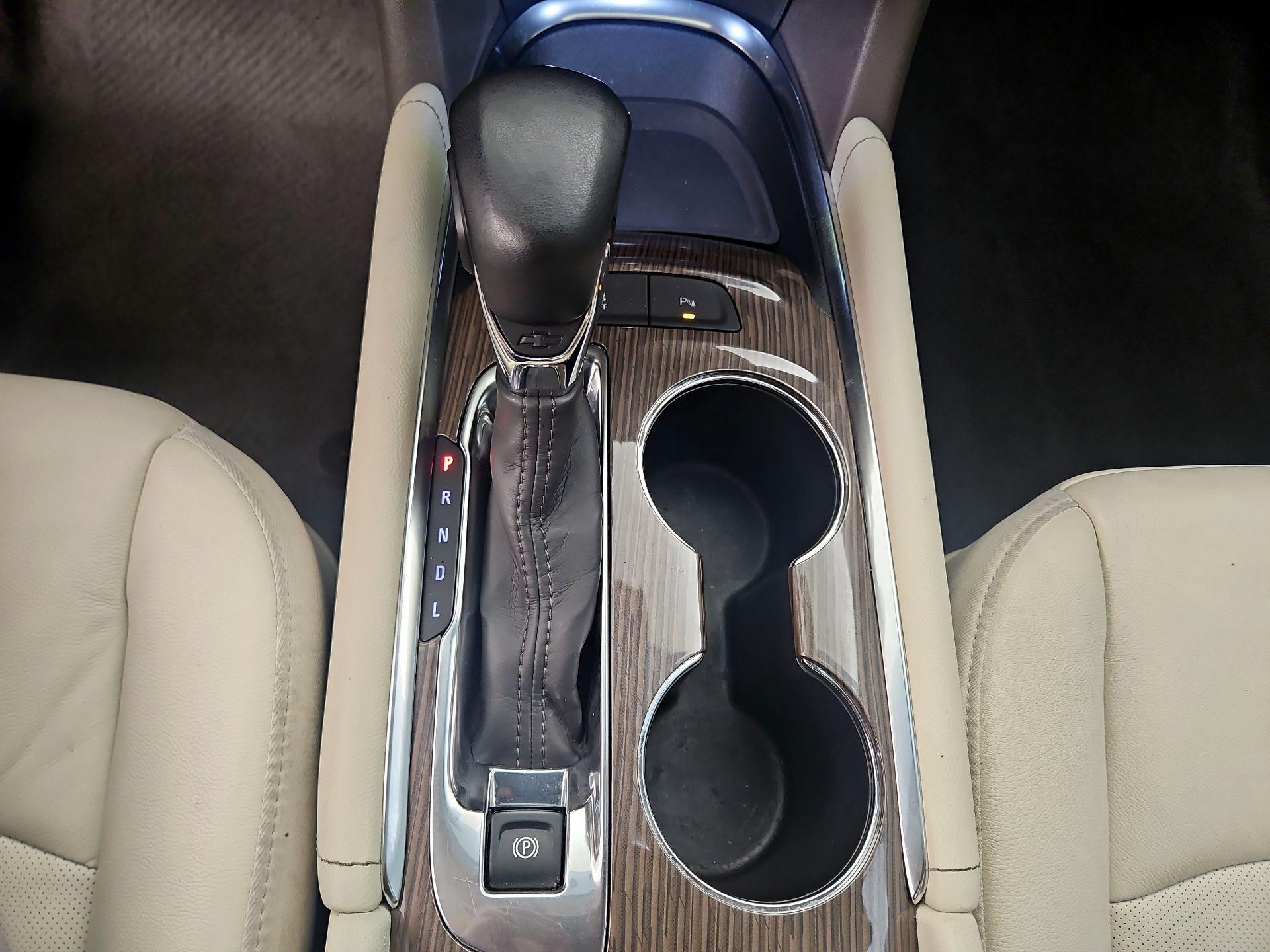 Thumbnail: 2024 Chevrolet Malibu - 18