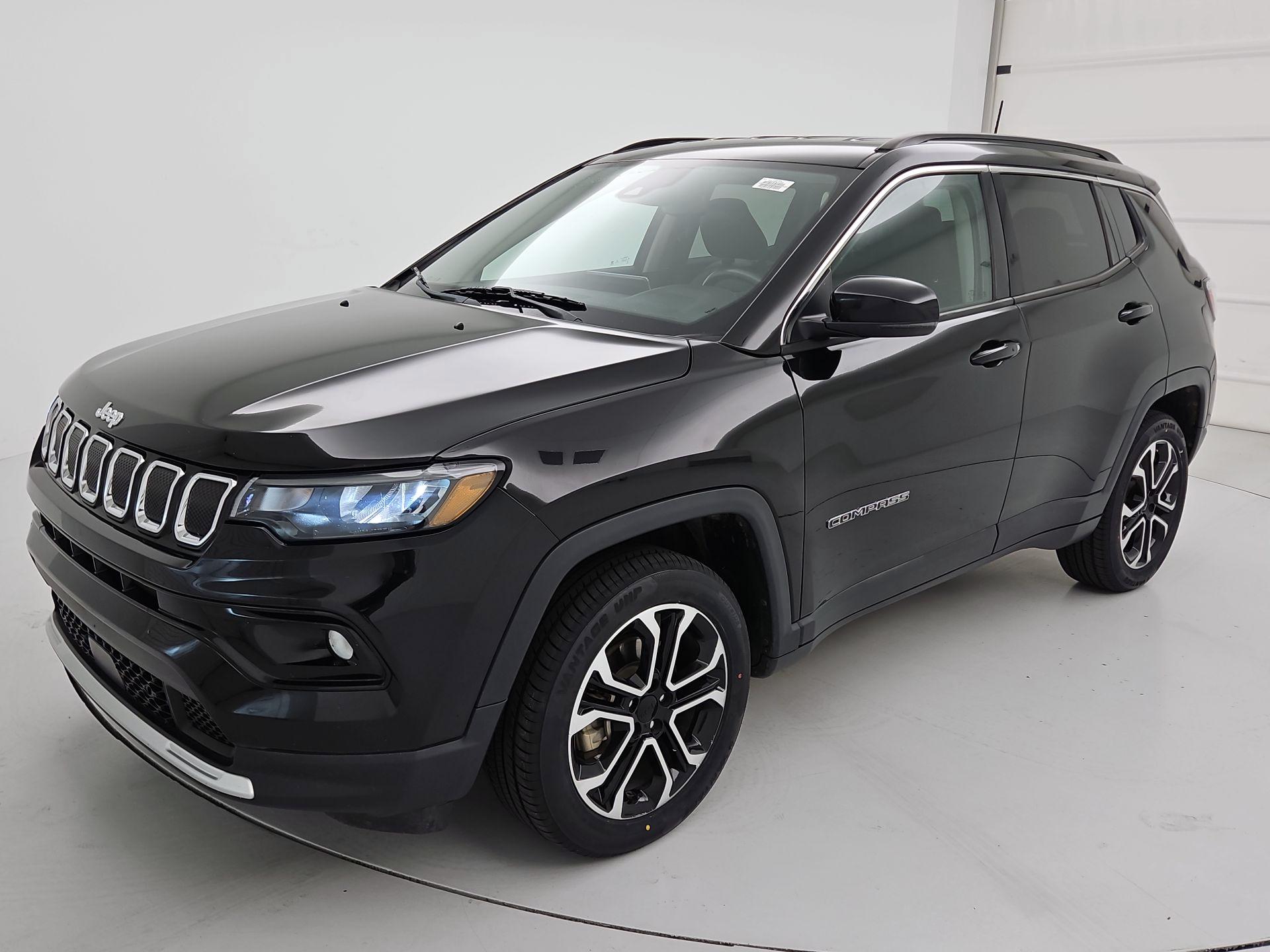 Thumbnail: 2022 Jeep Compass - 3