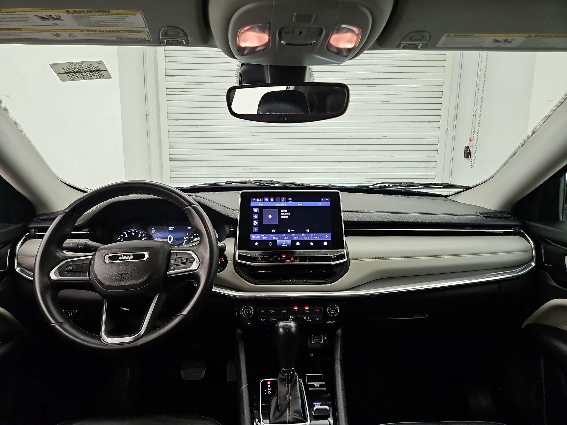 Thumbnail: 2022 Jeep Compass - 8