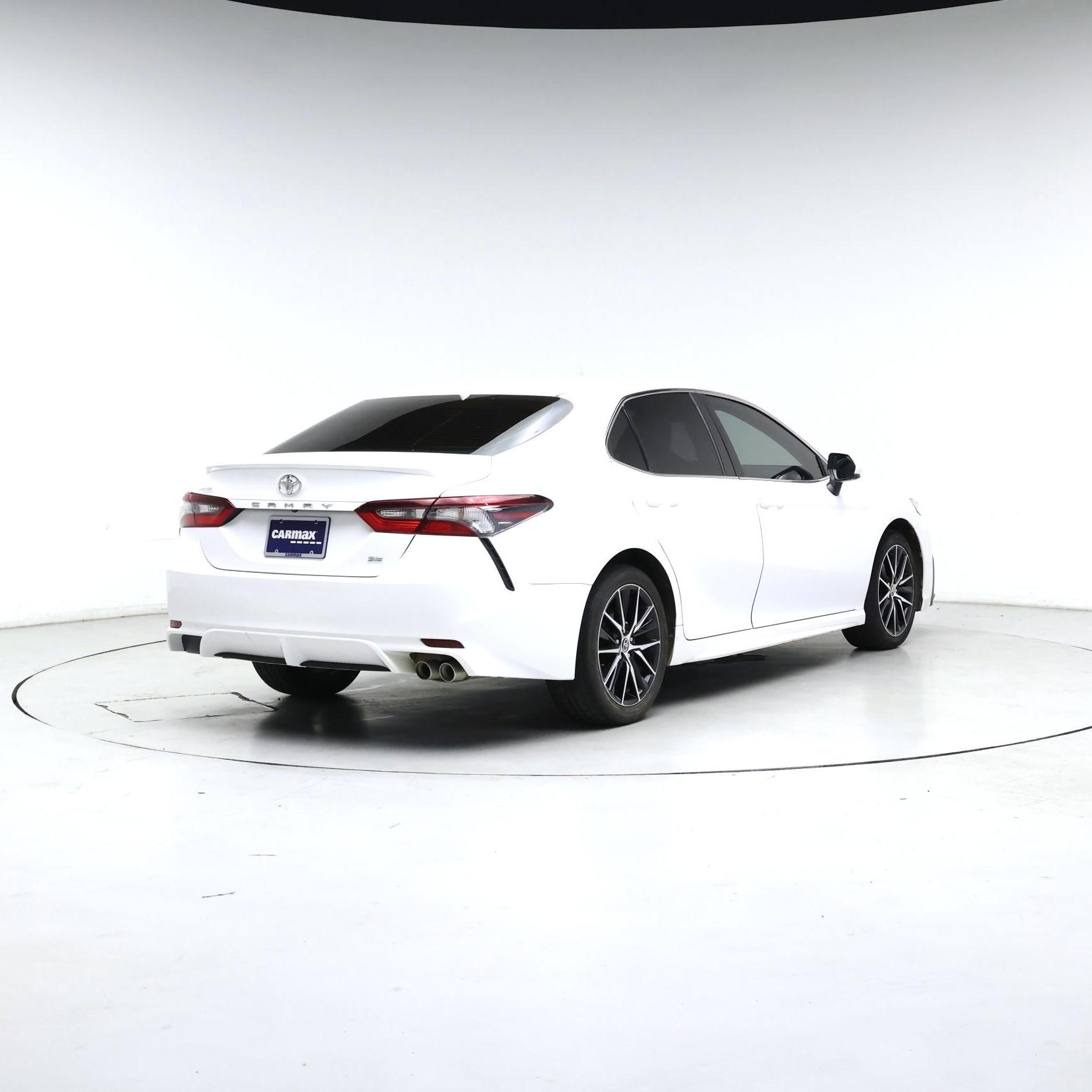 Thumbnail: 2021 Toyota Camry - 8