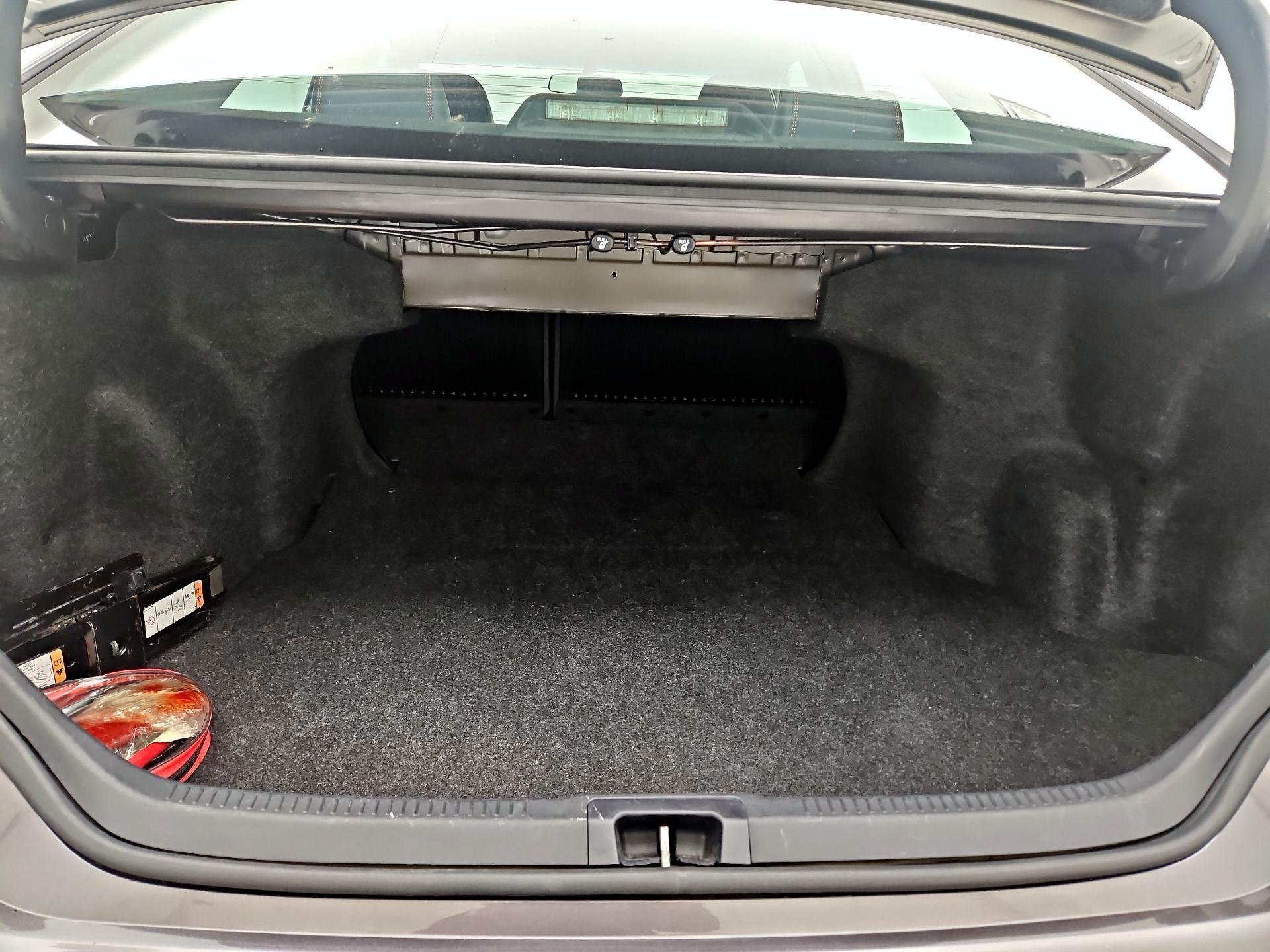 Thumbnail: 2016 Toyota Camry - 20