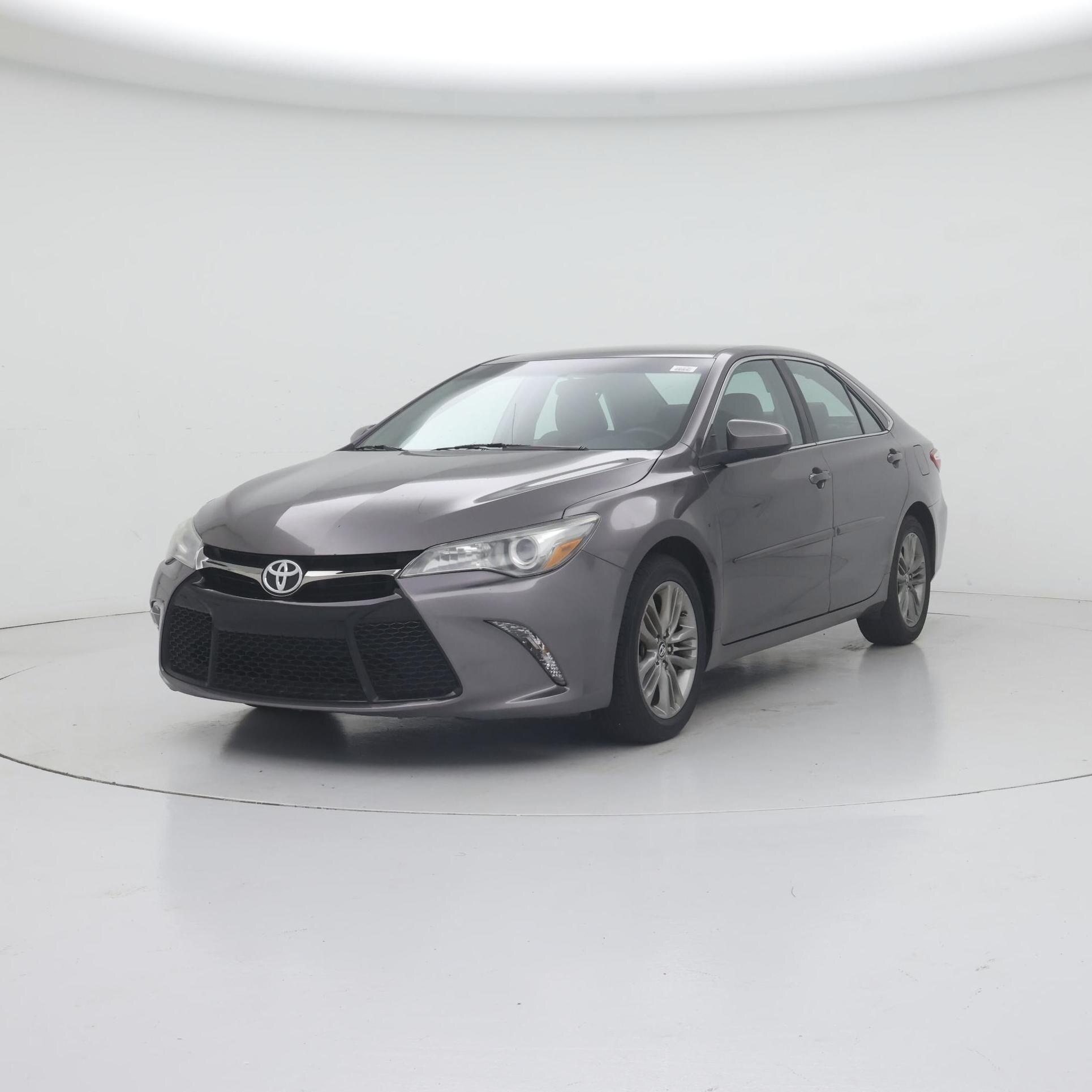 Thumbnail: 2016 Toyota Camry - 4