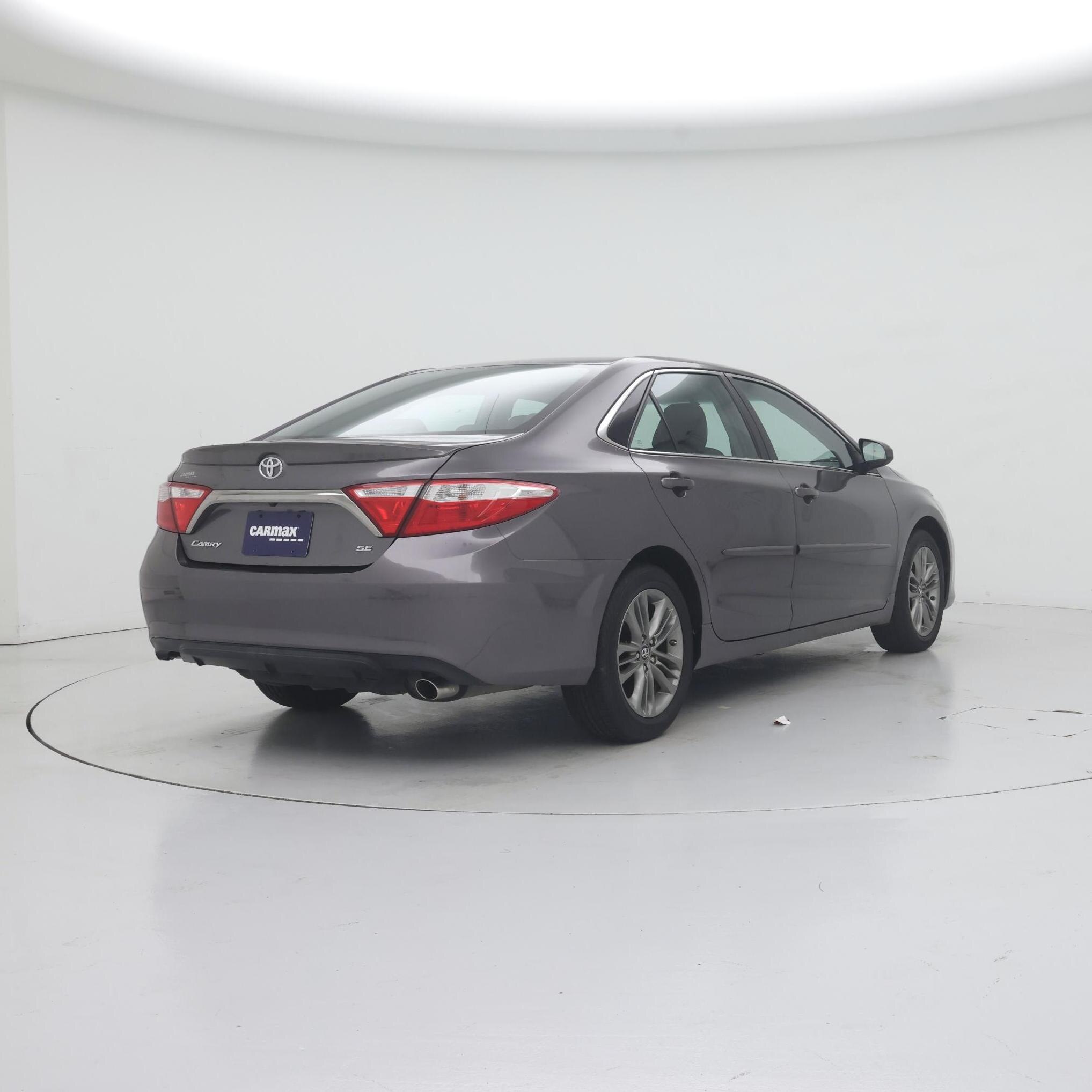 Thumbnail: 2016 Toyota Camry - 8