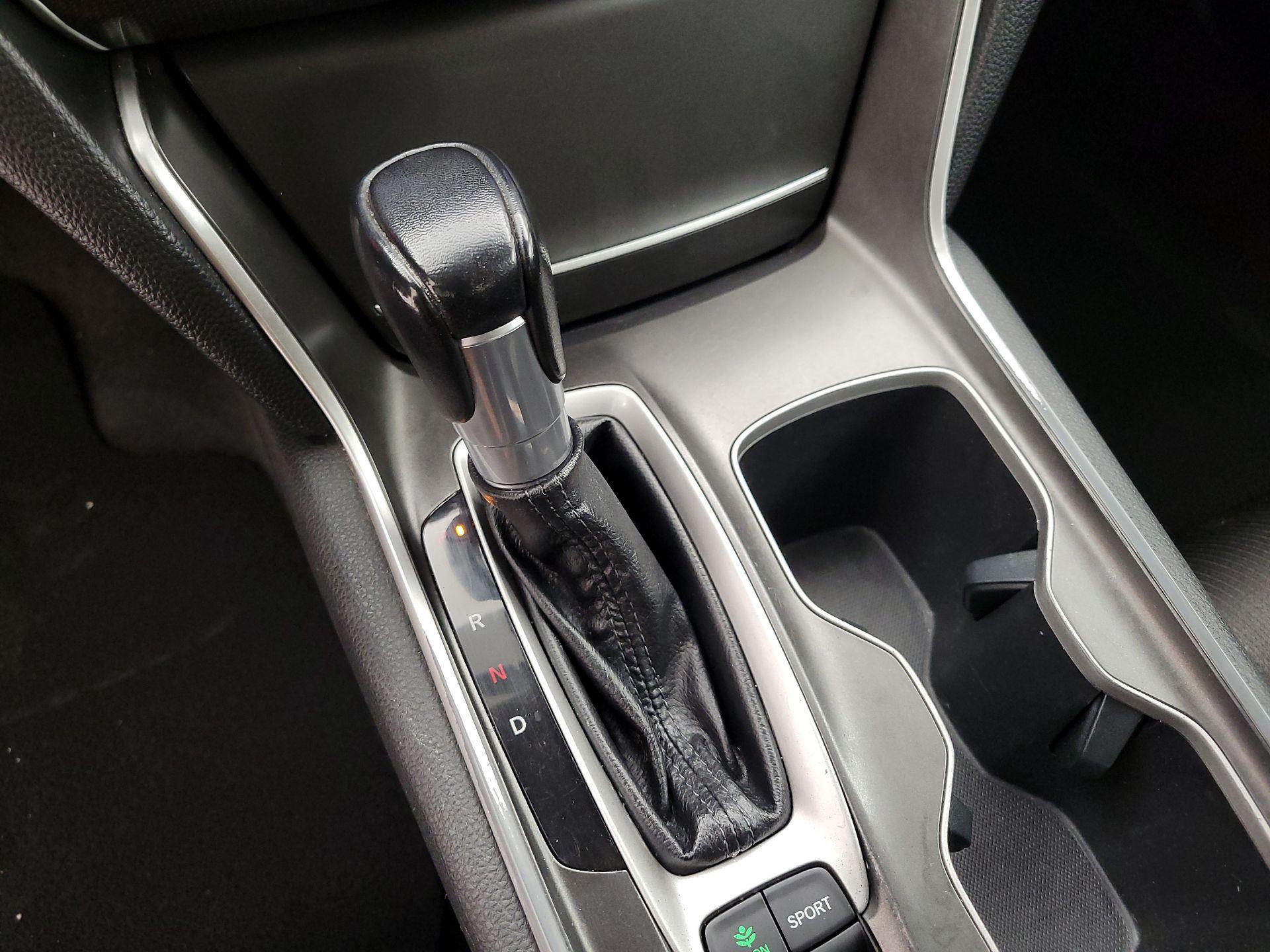 Thumbnail: 2020 Honda Accord - 17