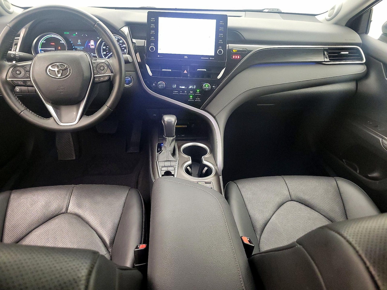 2023 Toyota Camry XLE - Photo 10