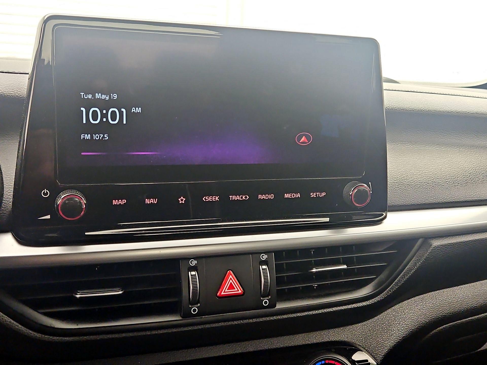 Thumbnail: 2023 Kia Forte - 16