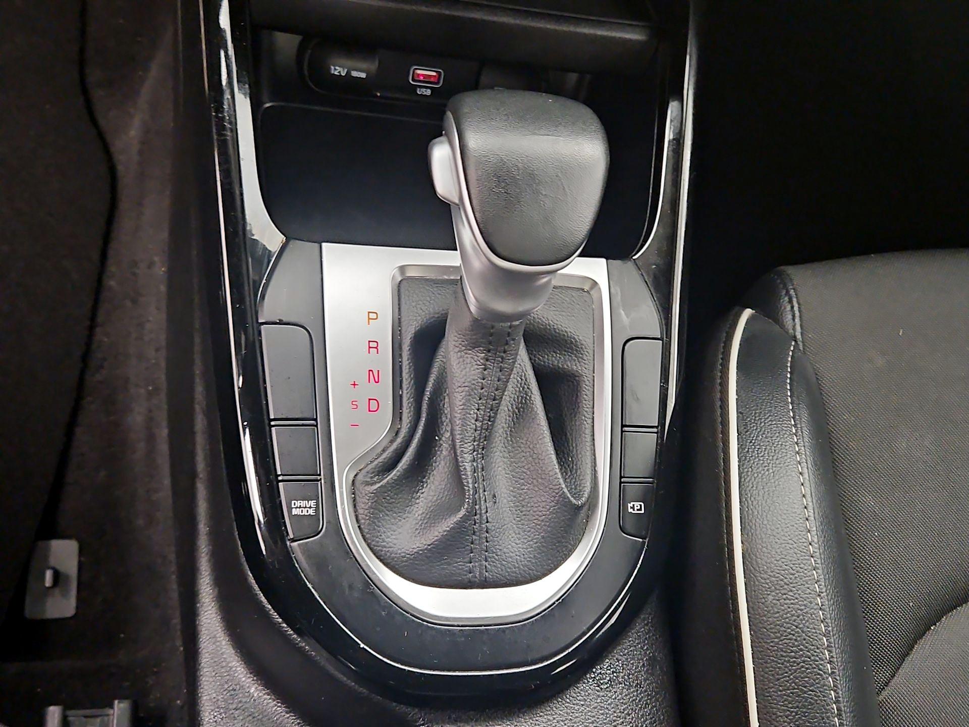 Thumbnail: 2023 Kia Forte - 18