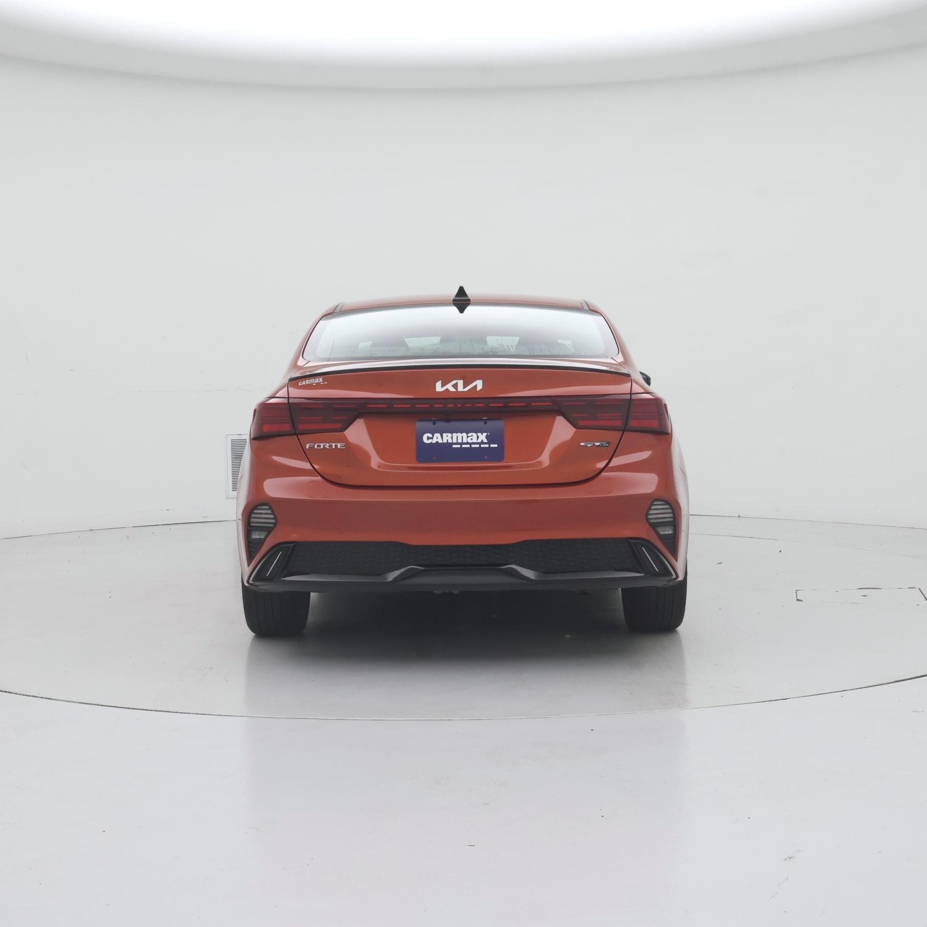 Thumbnail: 2023 Kia Forte - 6
