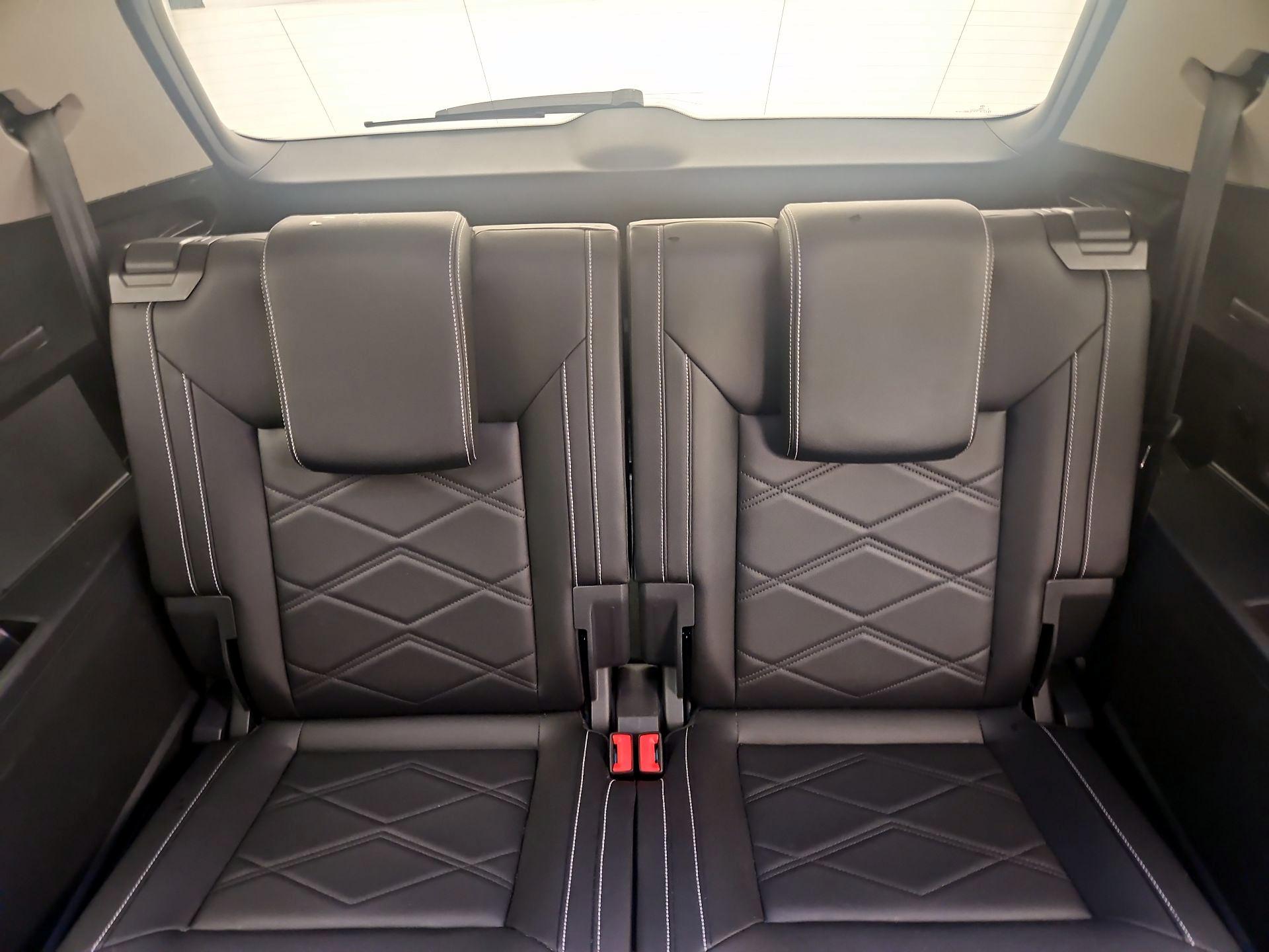 Thumbnail: 2025 Volkswagen Atlas - 18