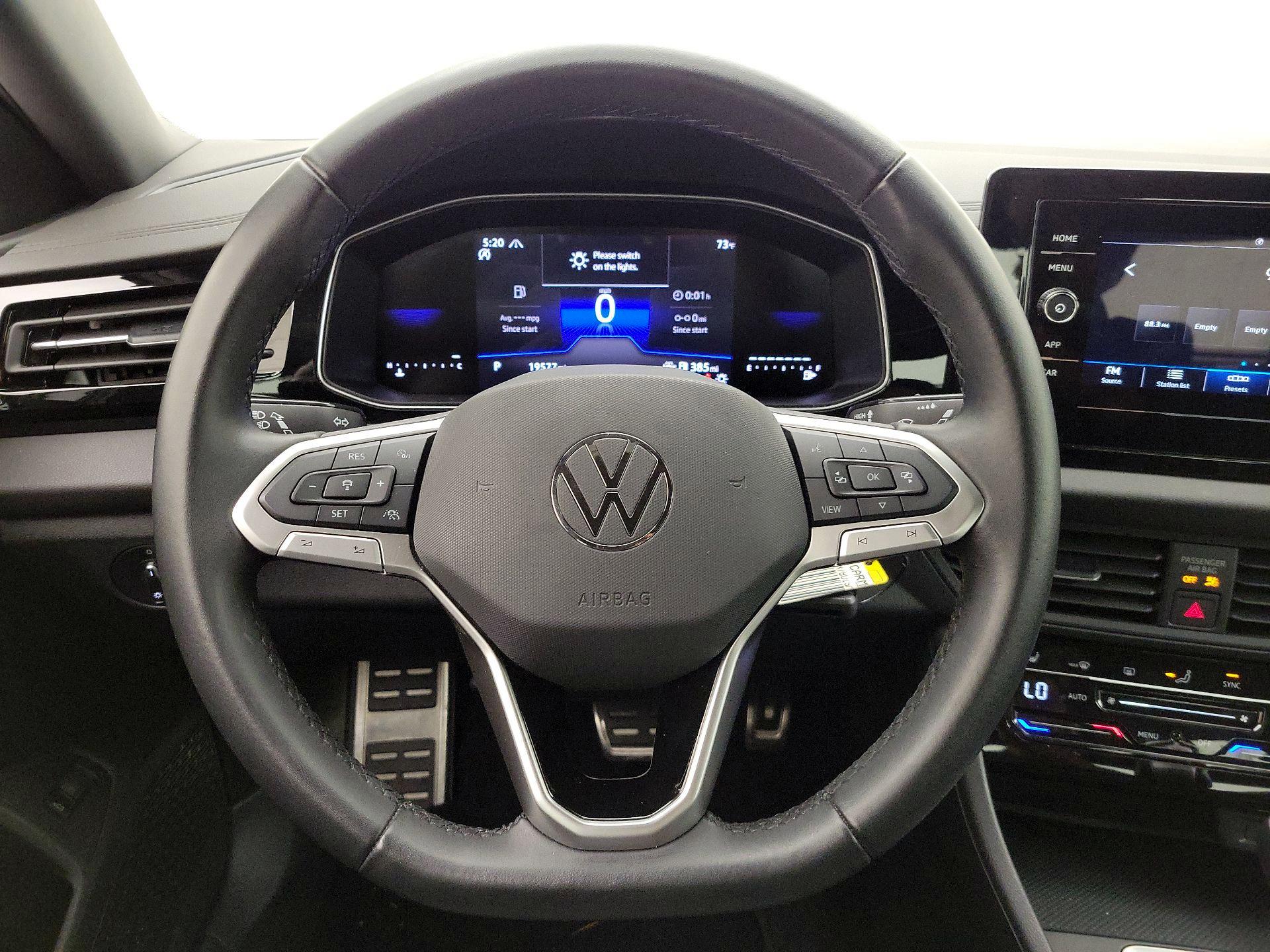 Thumbnail: 2025 Volkswagen Jetta - 10