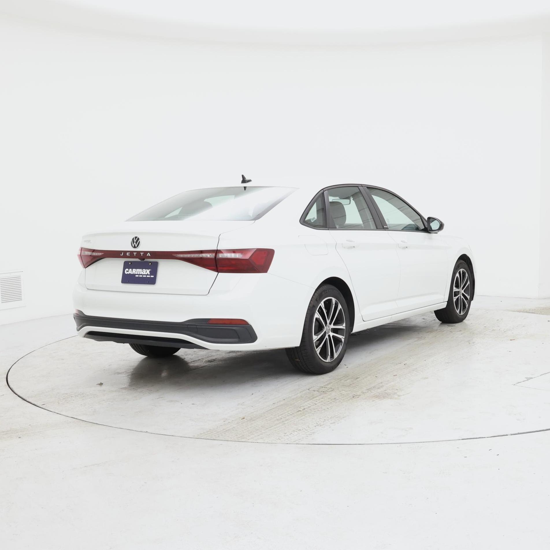 Thumbnail: 2025 Volkswagen Jetta - 8